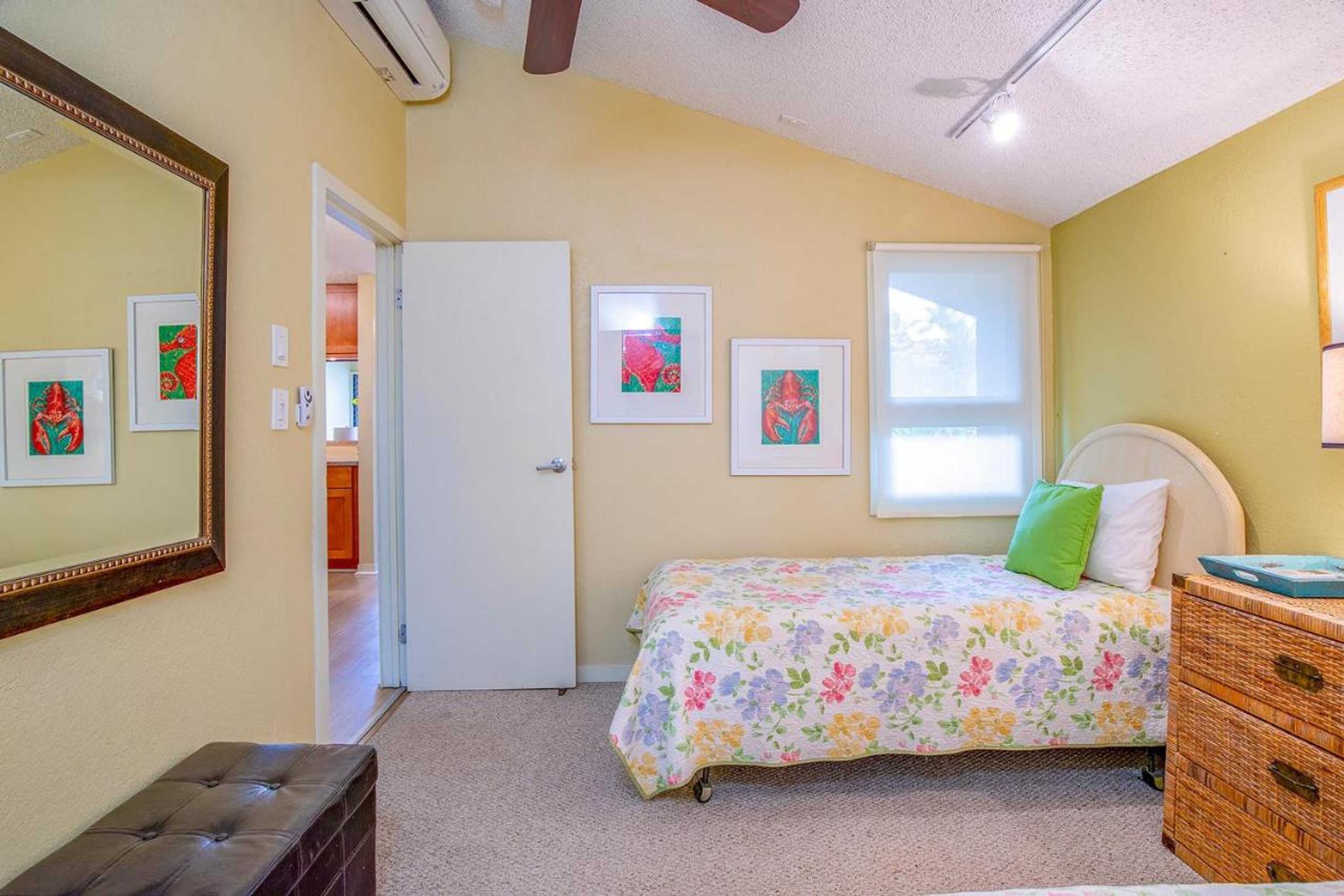 Gift card for Kihei Garden Estates C-201 - Ocean Views, Split AC