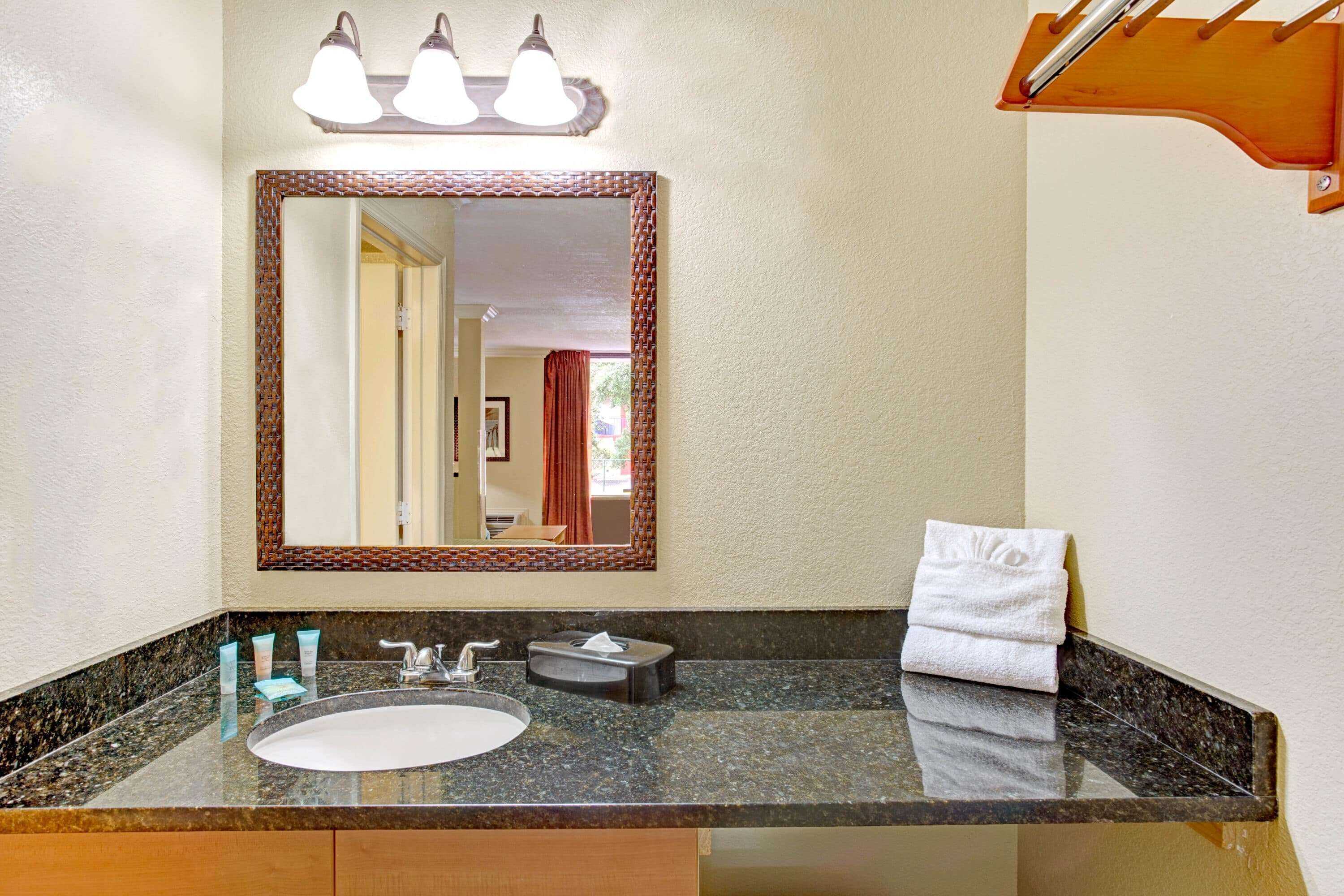 Gift card for Days Inn by Wyndham Kissimmee West Gift card for Days Inn by Wyndham Kissimmee West