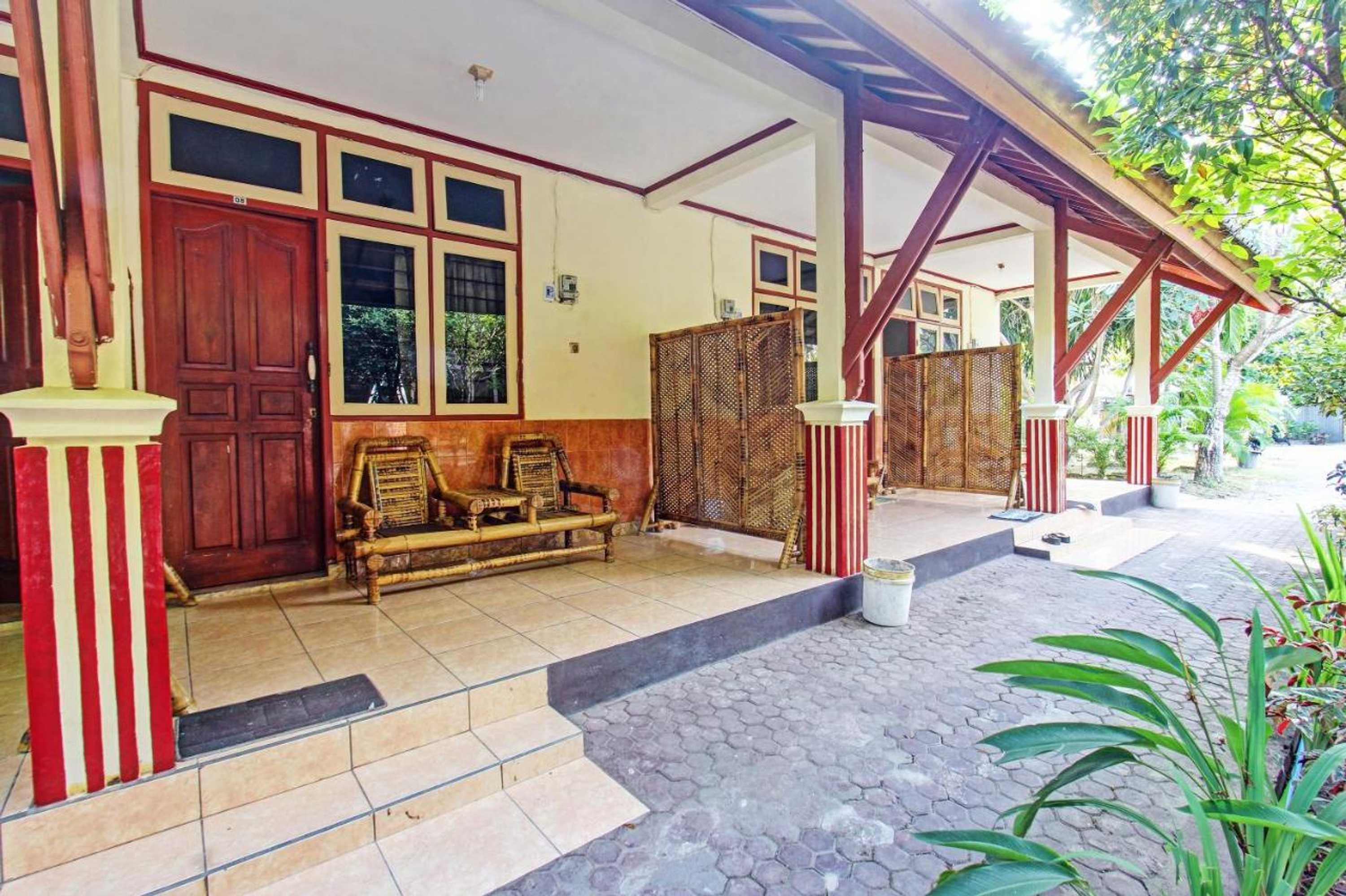 Gift card for Oyo 92710 Losmen Tjabe Merah