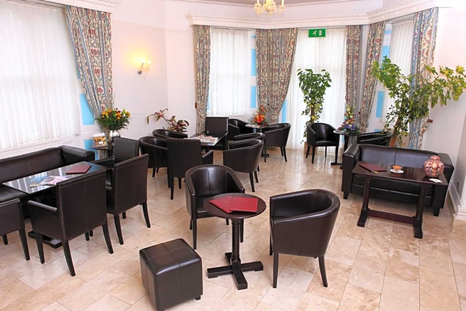 Gift card for Cambridge Hotel Gatwick
