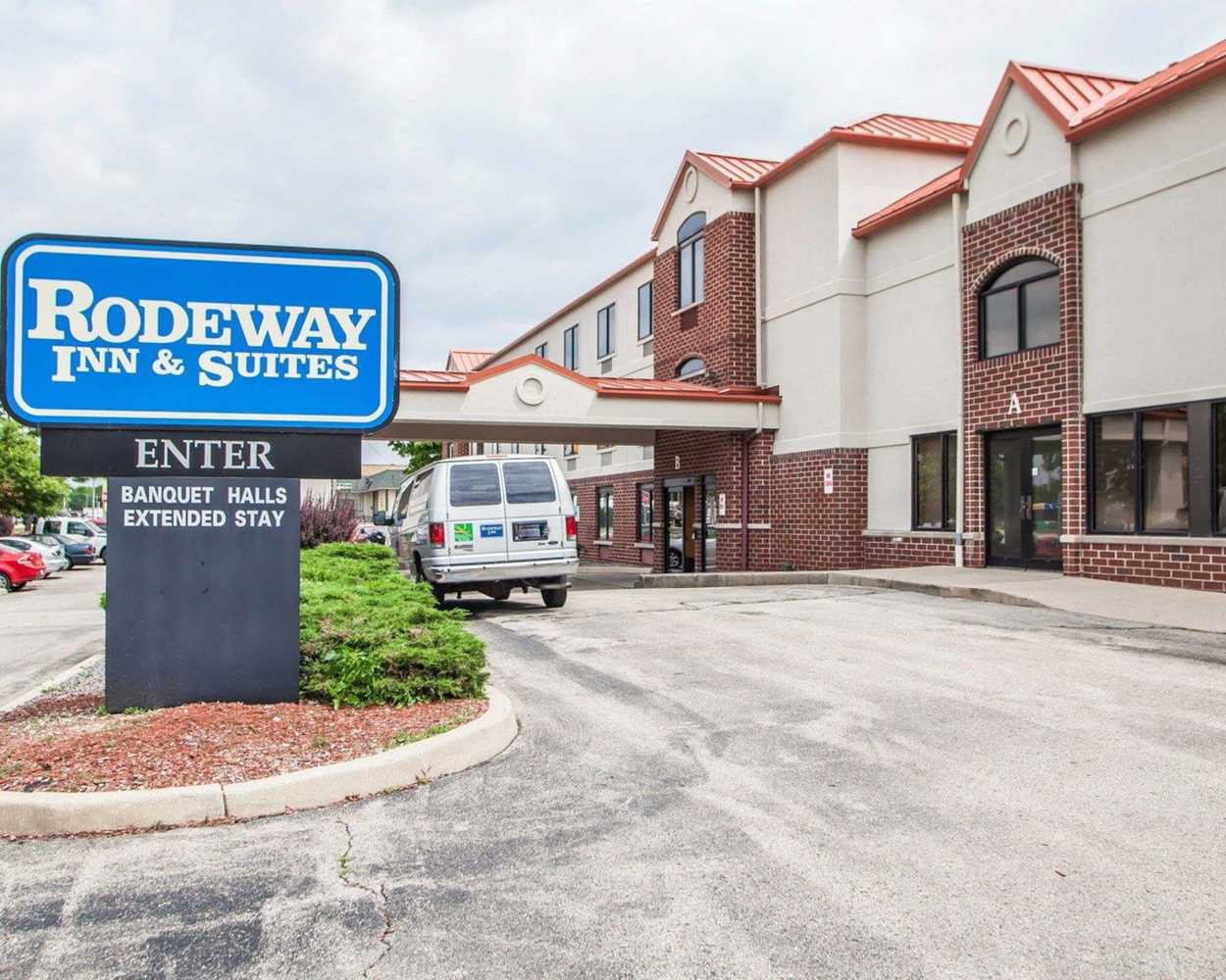 Gift card for Rodeway Inn & Suites Milwaukee Airport Gift card for Rodeway Inn & Suites Milwaukee Airport