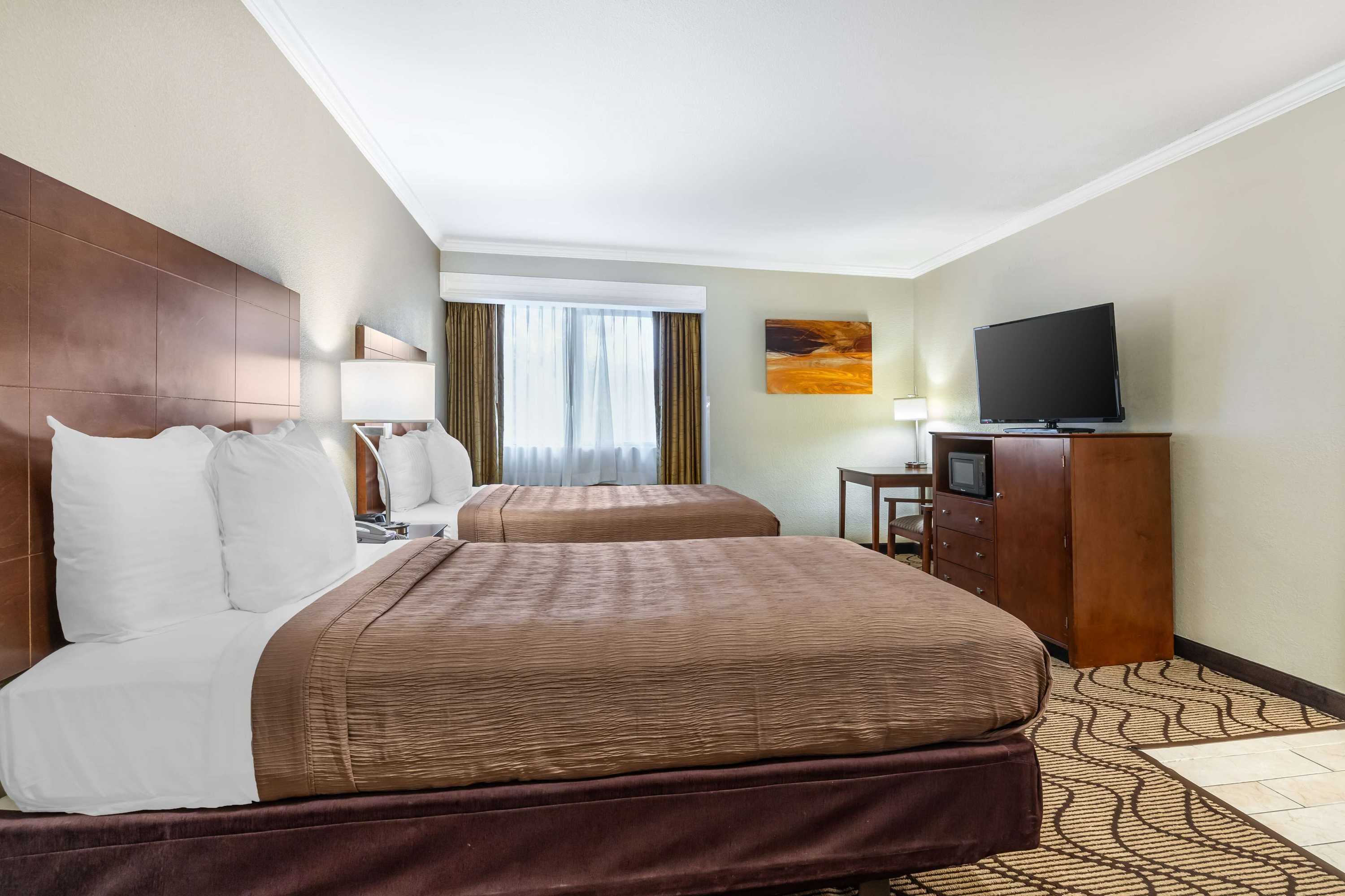 Gift card for Best Western John Muir Inn Gift card for Best Western John Muir Inn