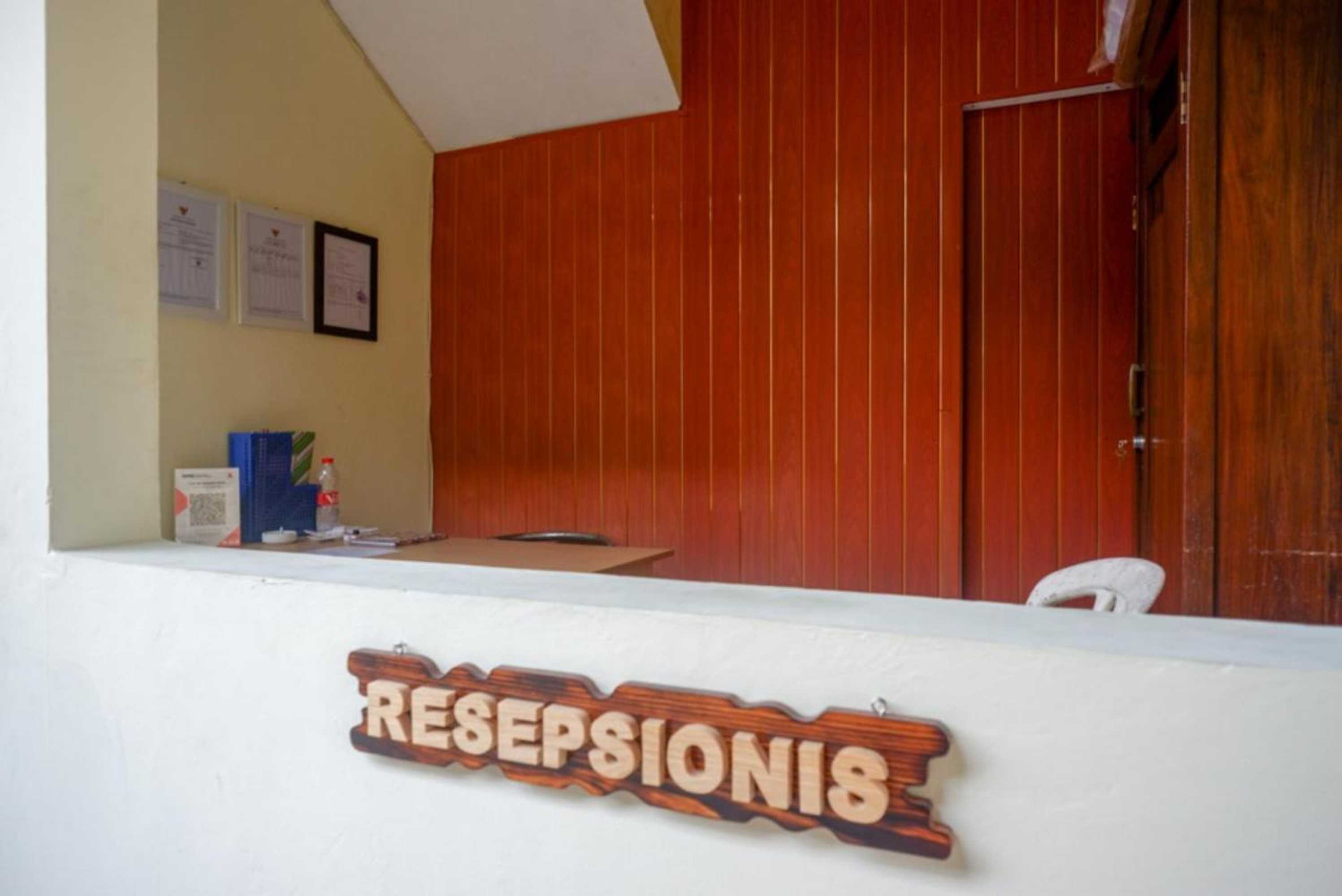 Gift card for Urbanview Hotel Telu Wolu Monjali by Reddoorz