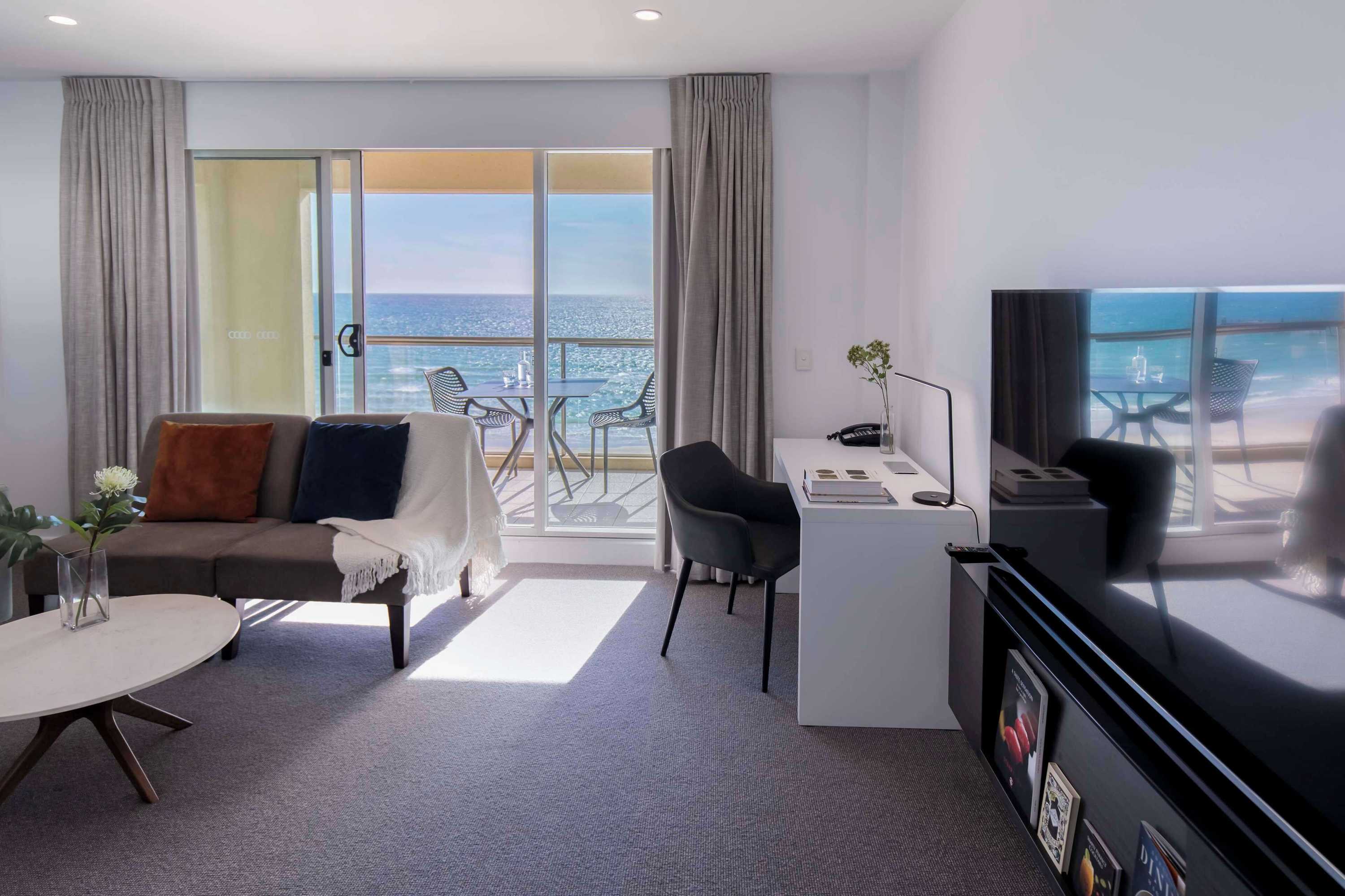 Gift card for Oaks Glenelg Plaza Pier Suites Gift card for Oaks Glenelg Plaza Pier Suites