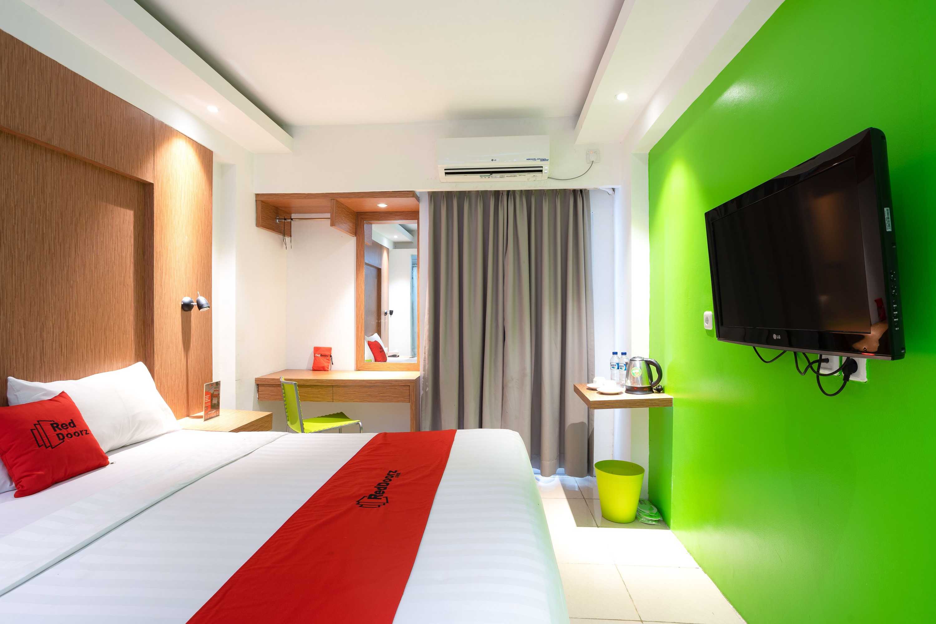 Gift card for Reddoorz Apartment at Bogor Valley Gift card for Reddoorz Apartment at Bogor Valley
