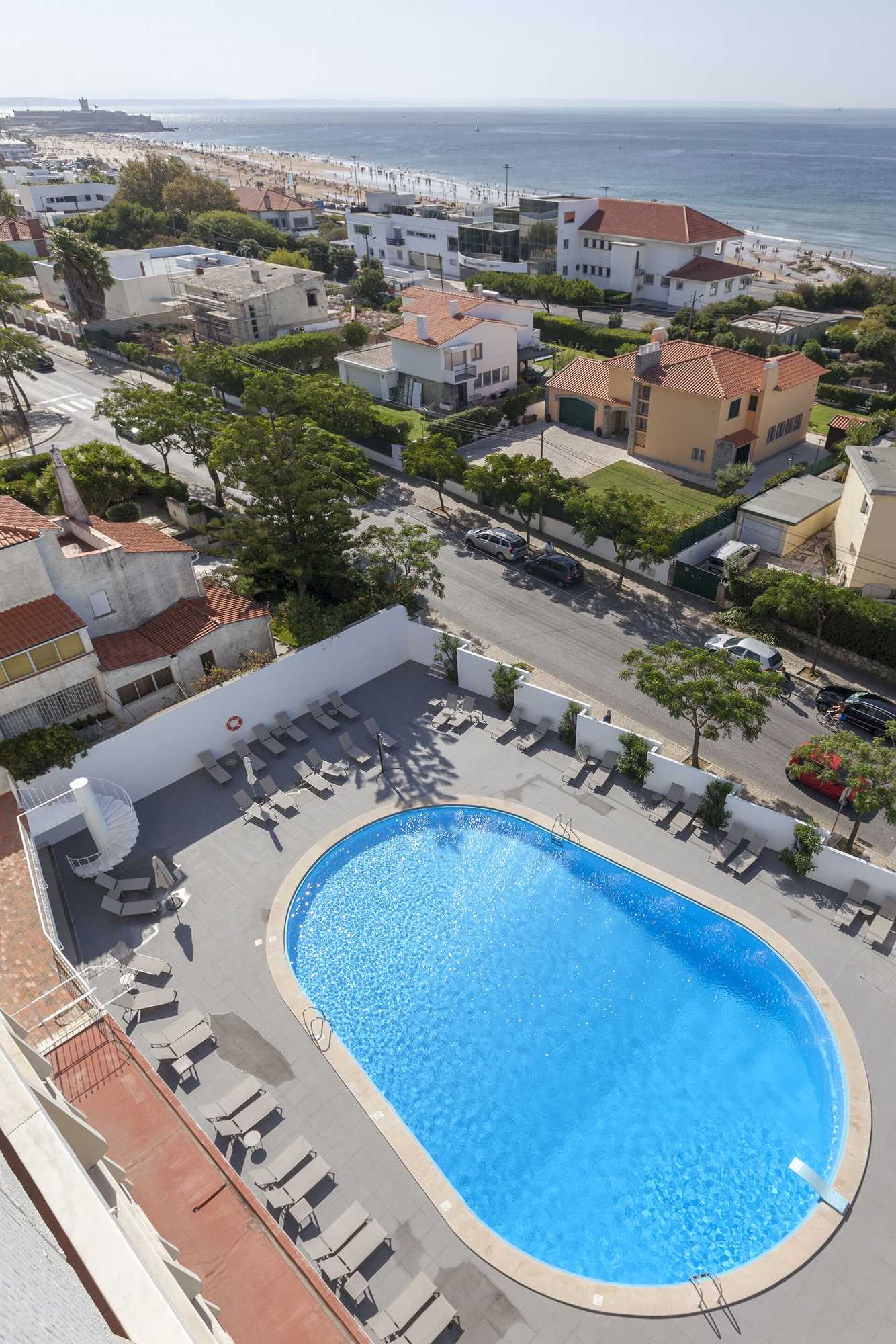 Gift card for Carcavelos Beach Hotel Gift card for Carcavelos Beach Hotel