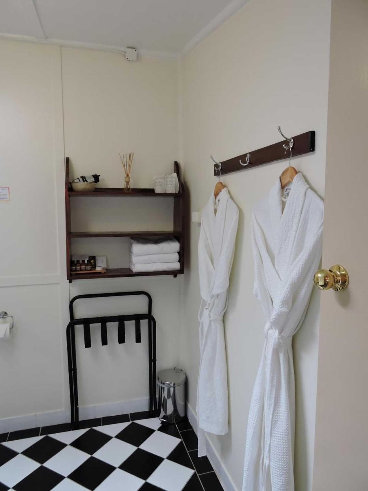 Gift card for Kubba Roonga Guesthouse - Boutique Luxury Peaceful Stay & Gardens - Breakfast Included Gift card for Kubba Roonga Guesthouse - Boutique Luxury Peaceful Stay & Gardens - Breakfast Included