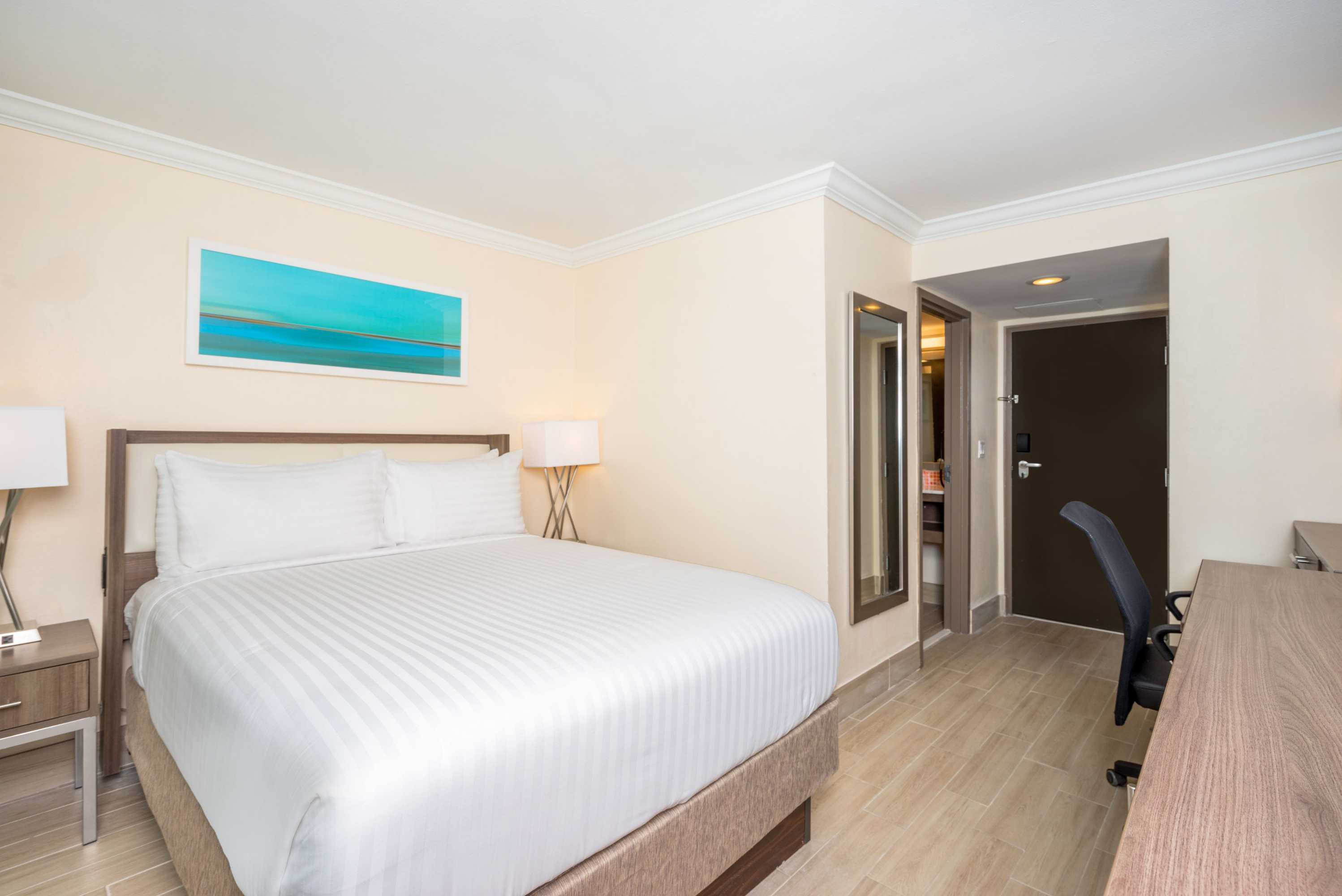 Gift card for Holiday Inn Express & Suites Nassau by Ihg Gift card for Holiday Inn Express & Suites Nassau by Ihg