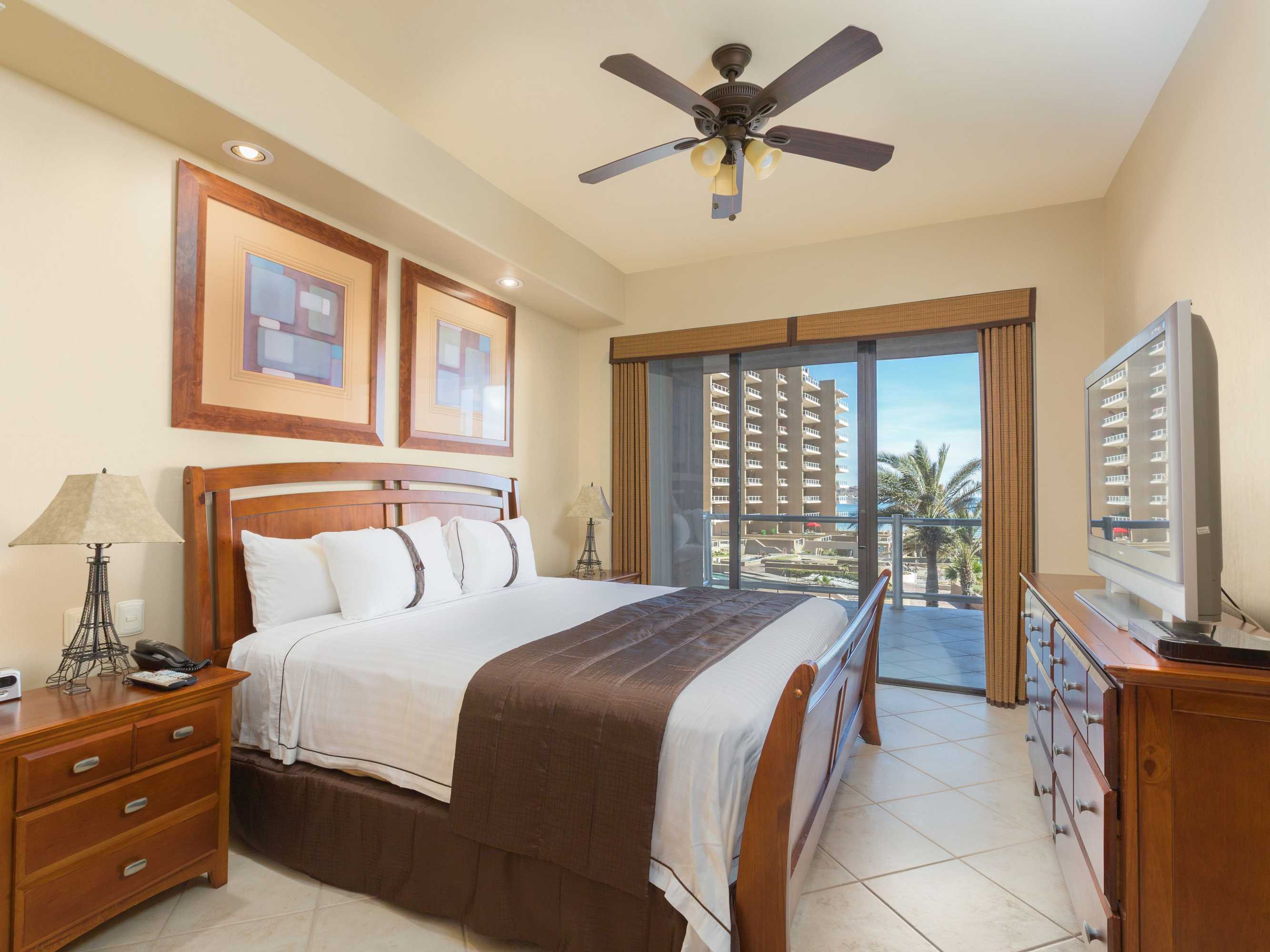 Gift card for 3 Br Condo Available IN Las Palomas Sandy Beach Gift card for 3 Br Condo Available IN Las Palomas Sandy Beach