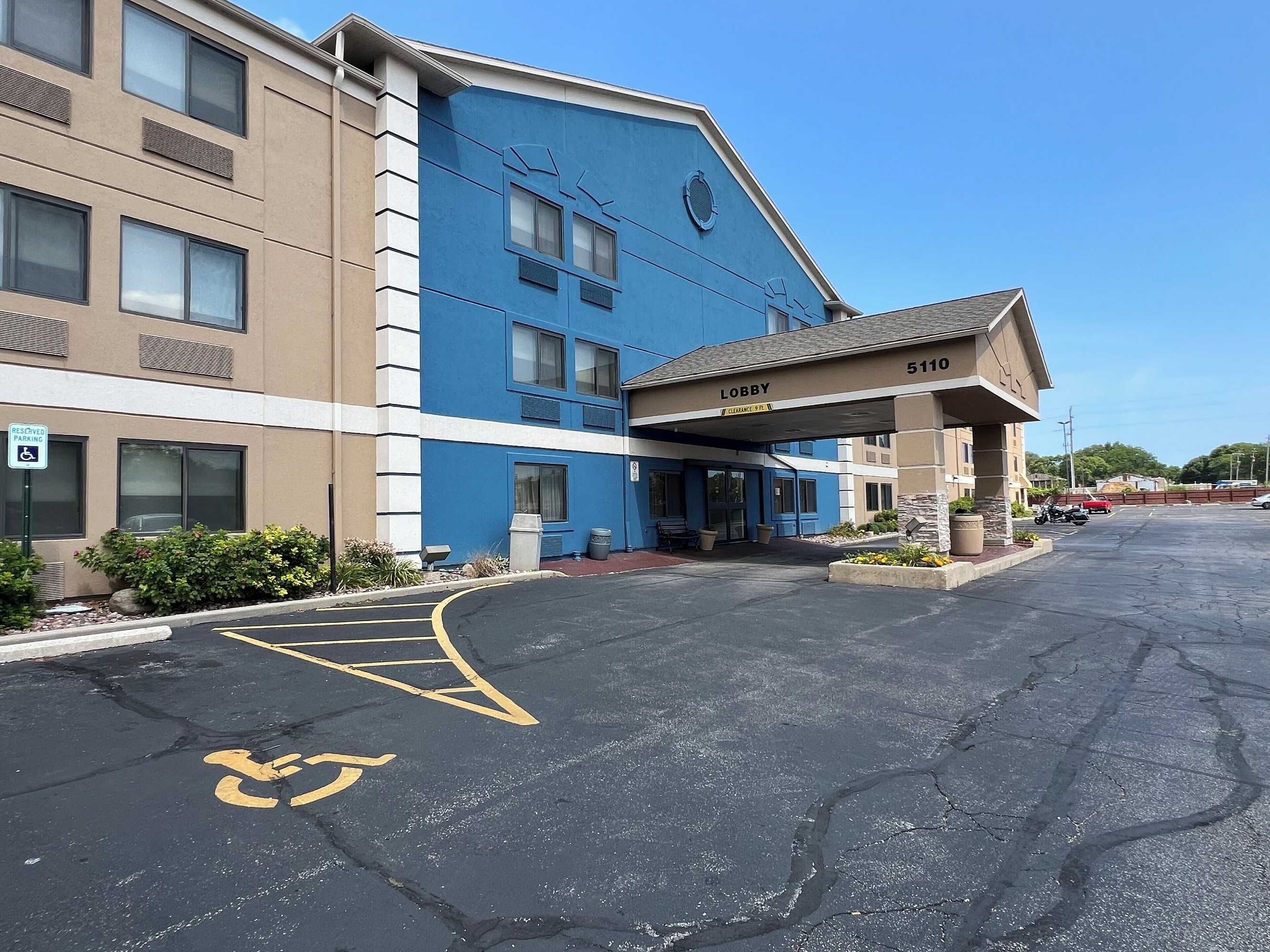 Gift card for Americinn by Wyndham Glendale/milwaukee Gift card for Americinn by Wyndham Glendale/milwaukee