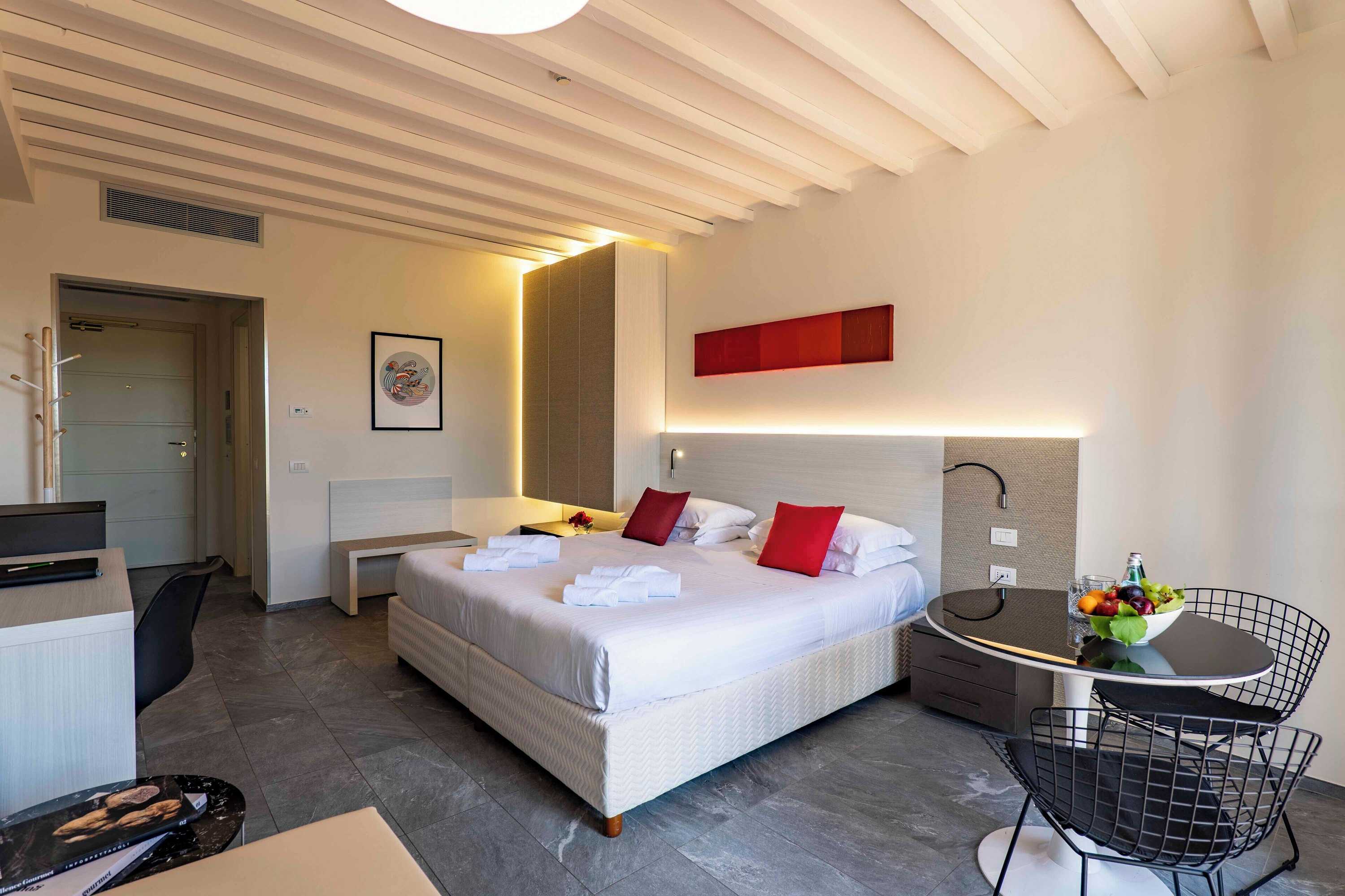 Gift card for Villasanpaolo Wellness & Spa Hotel San Gimignano Gift card for Villasanpaolo Wellness & Spa Hotel San Gimignano