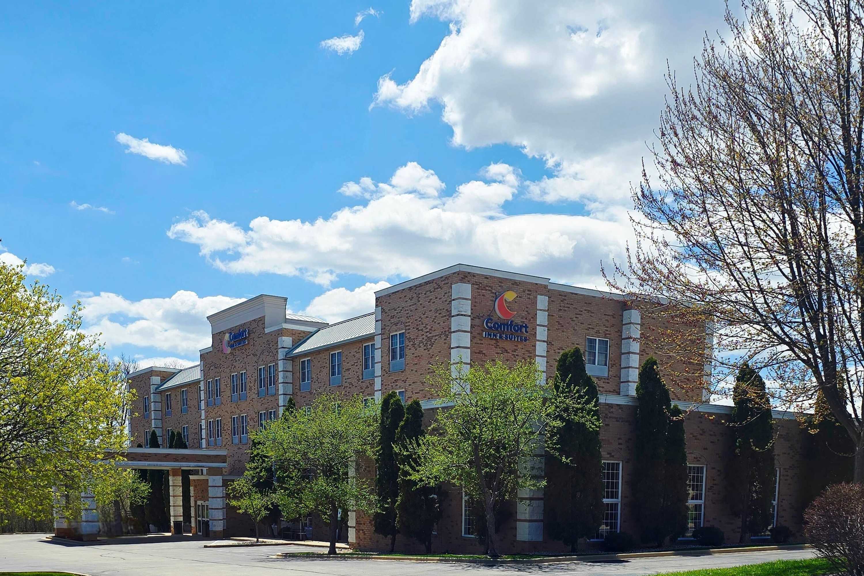 Gift card for Comfort Inn & Suites Grafton - Cedarburg Gift card for Comfort Inn & Suites Grafton - Cedarburg