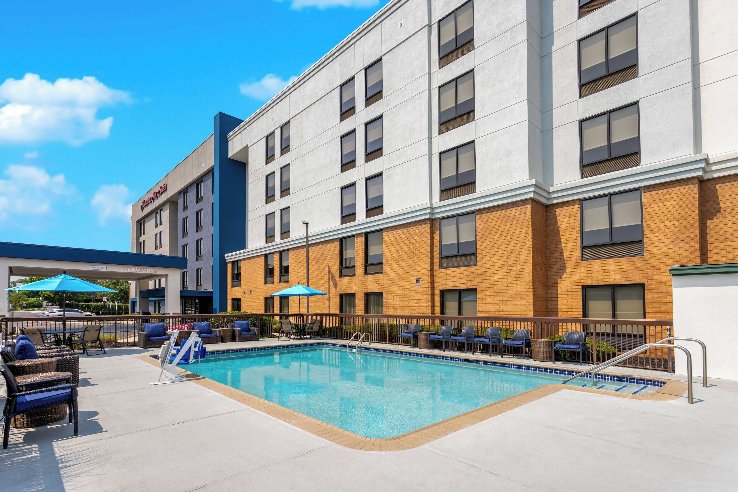 Gift card for Hampton Inn & Suites Valley Forge/oaks Gift card for Hampton Inn & Suites Valley Forge/oaks