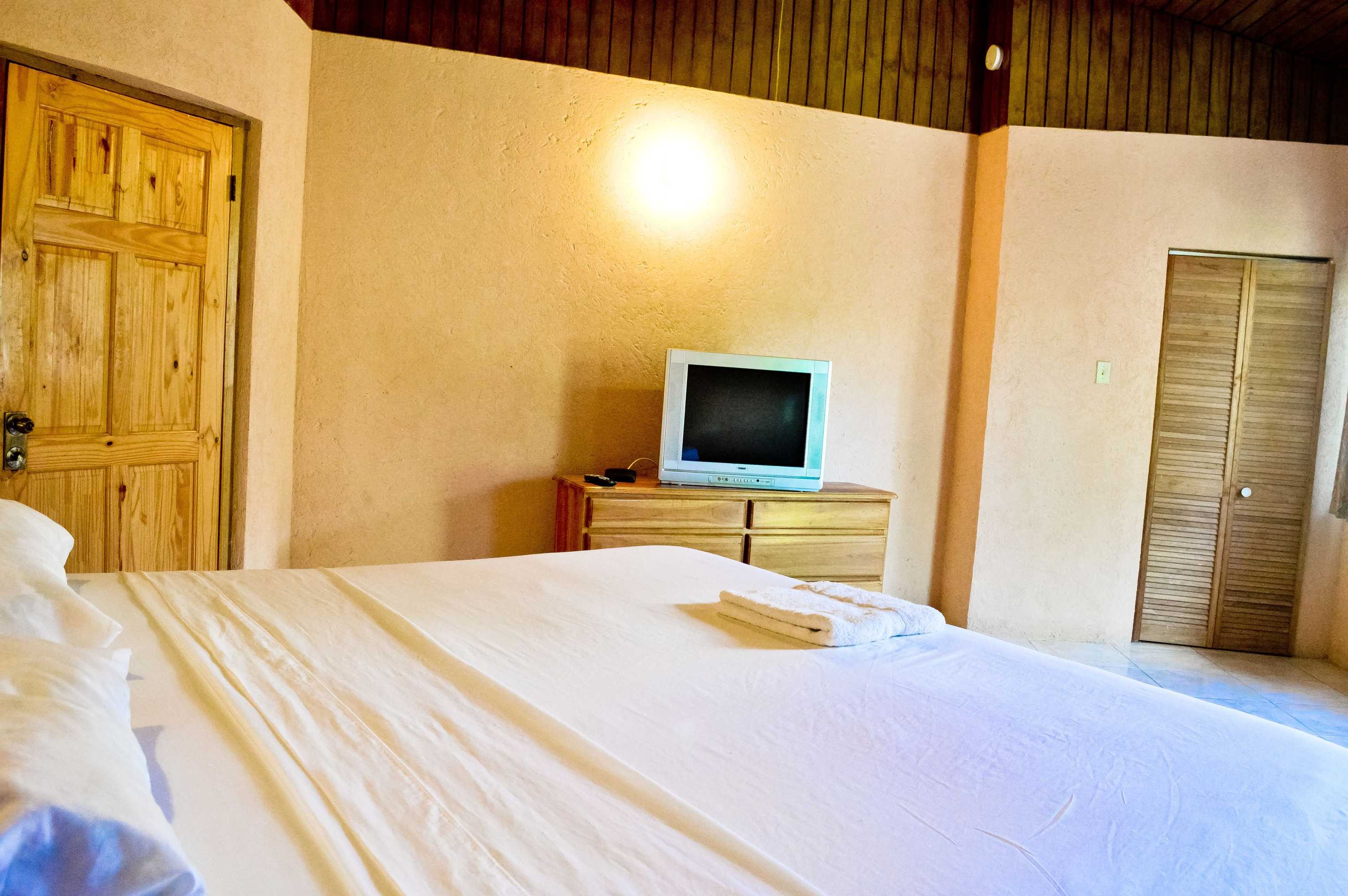 Gift card for Le Mer Guest House & Villa - Lucea Gift card for Le Mer Guest House & Villa - Lucea