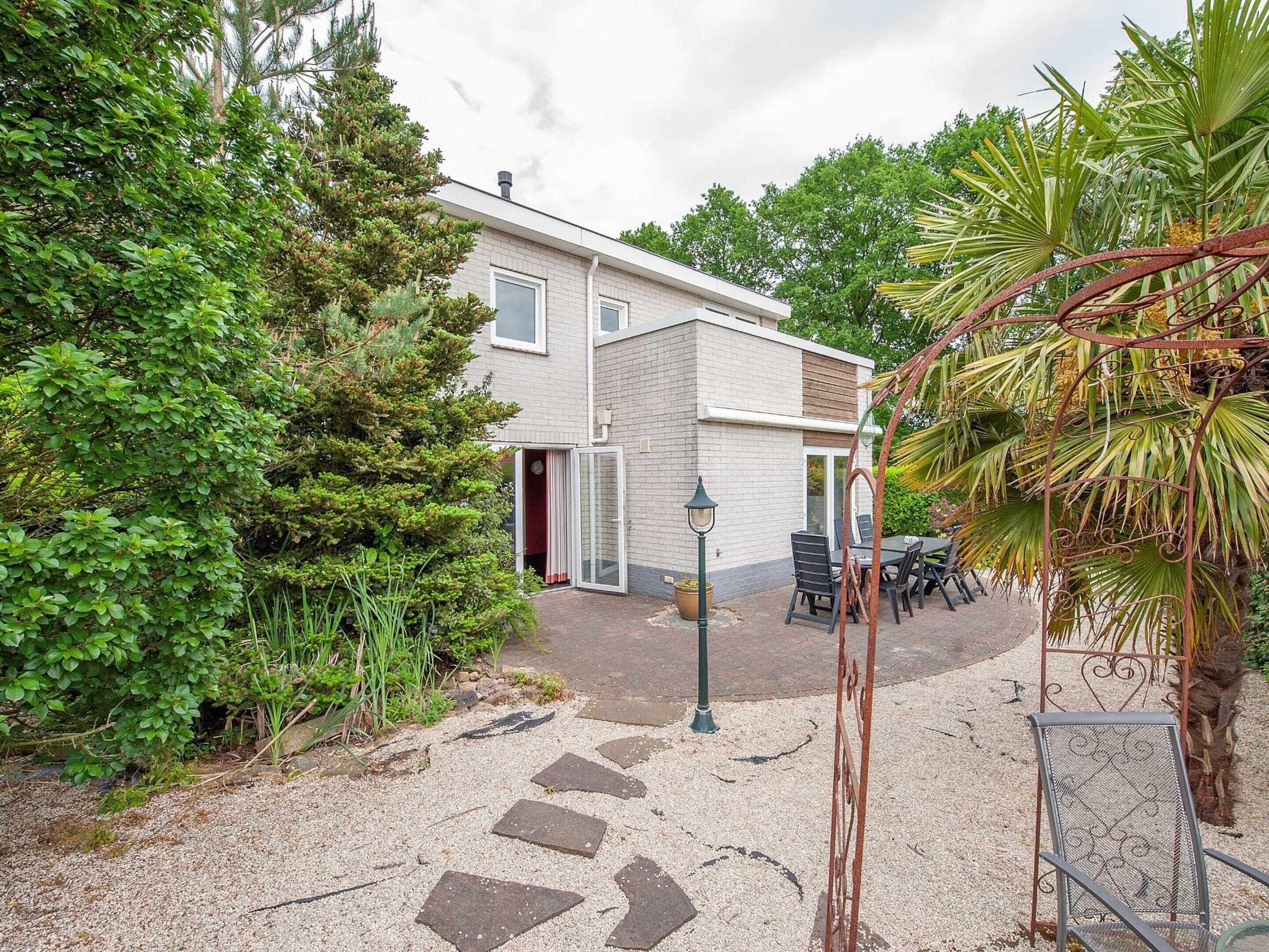 Gift card for Group Getaway in Arcen