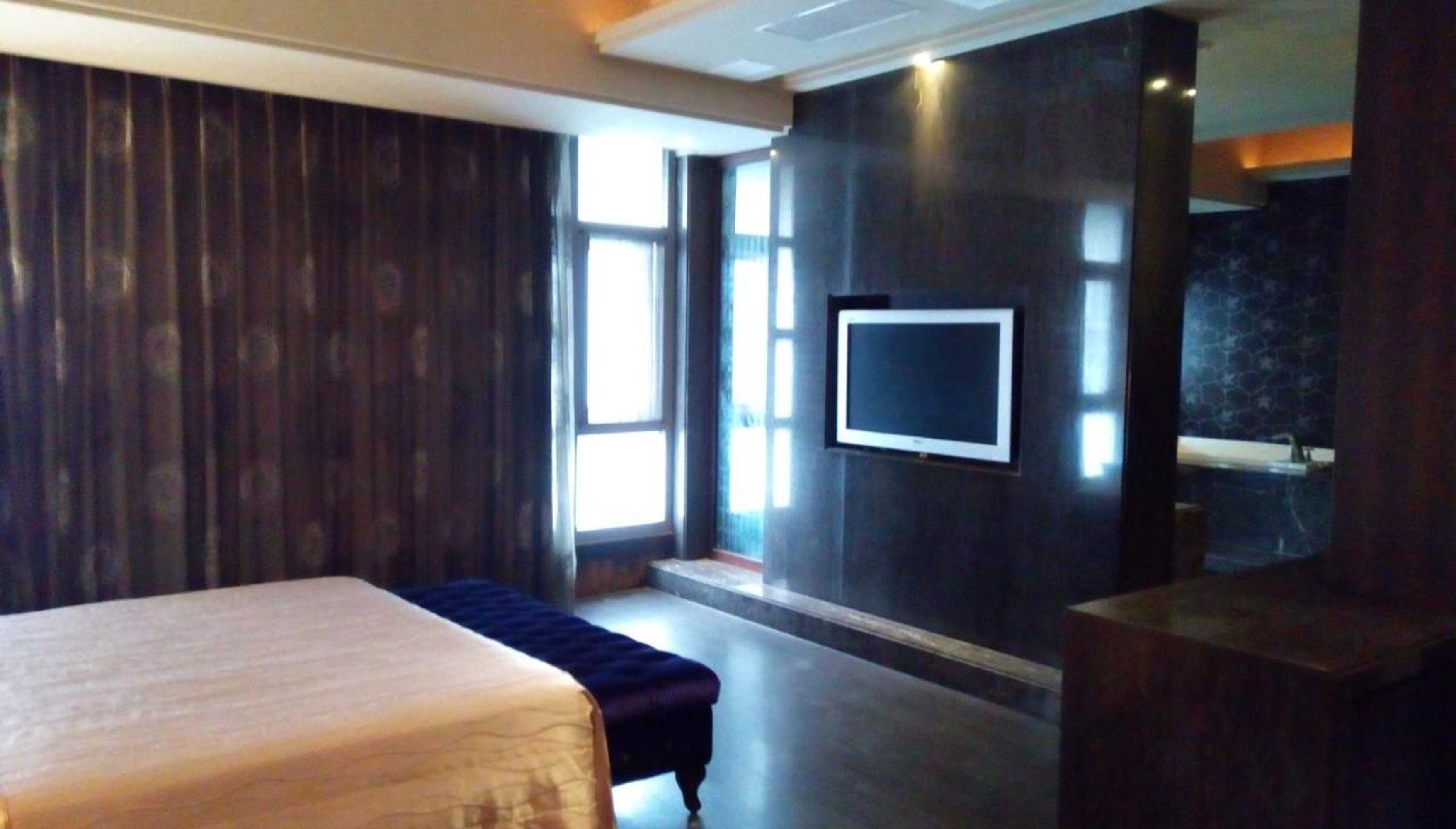 Gift card for Hua Lun Motel