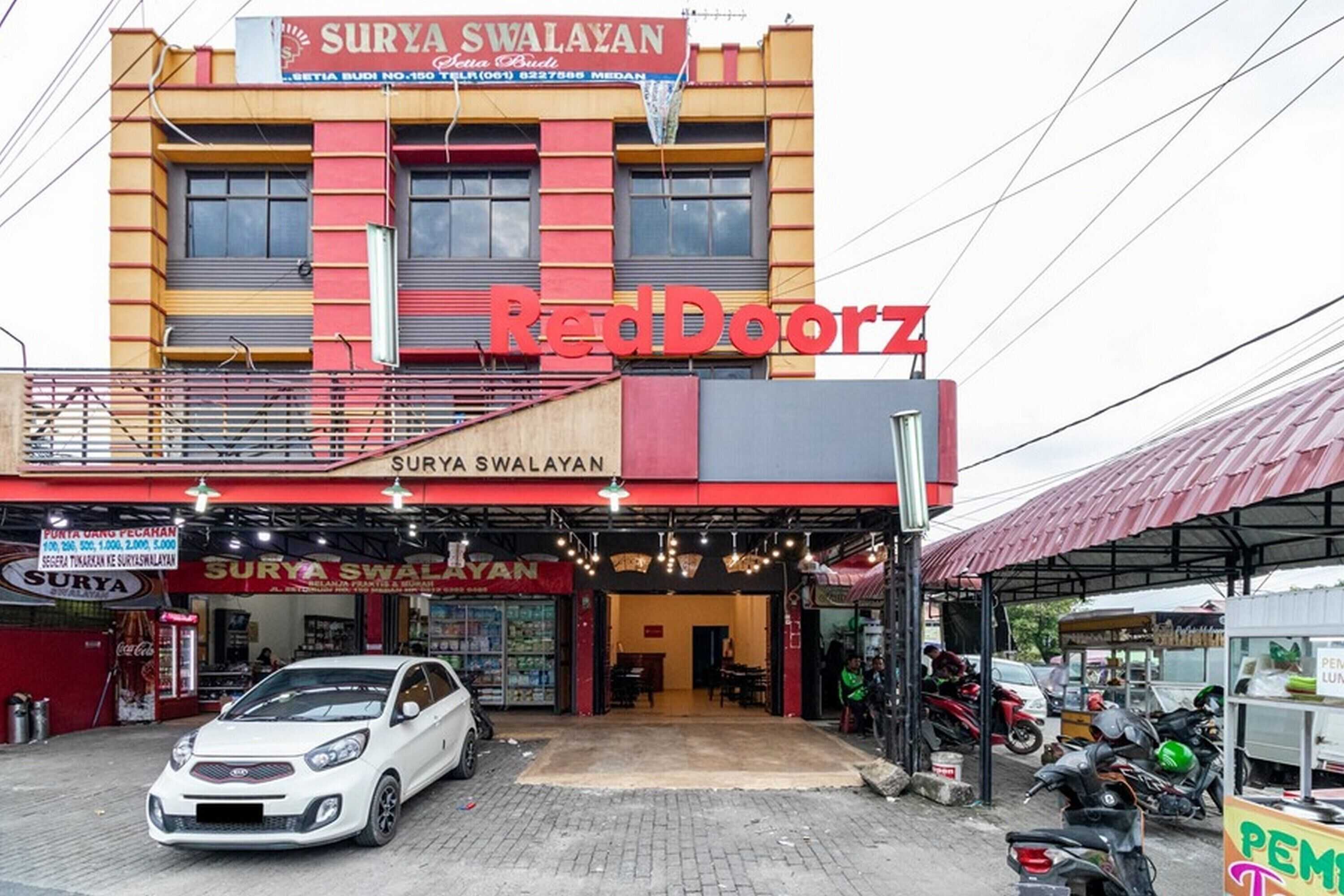 Gift card for Reddoorz Syariah @ Jalan Setiabudi Medan 3 Gift card for Reddoorz Syariah @ Jalan Setiabudi Medan 3