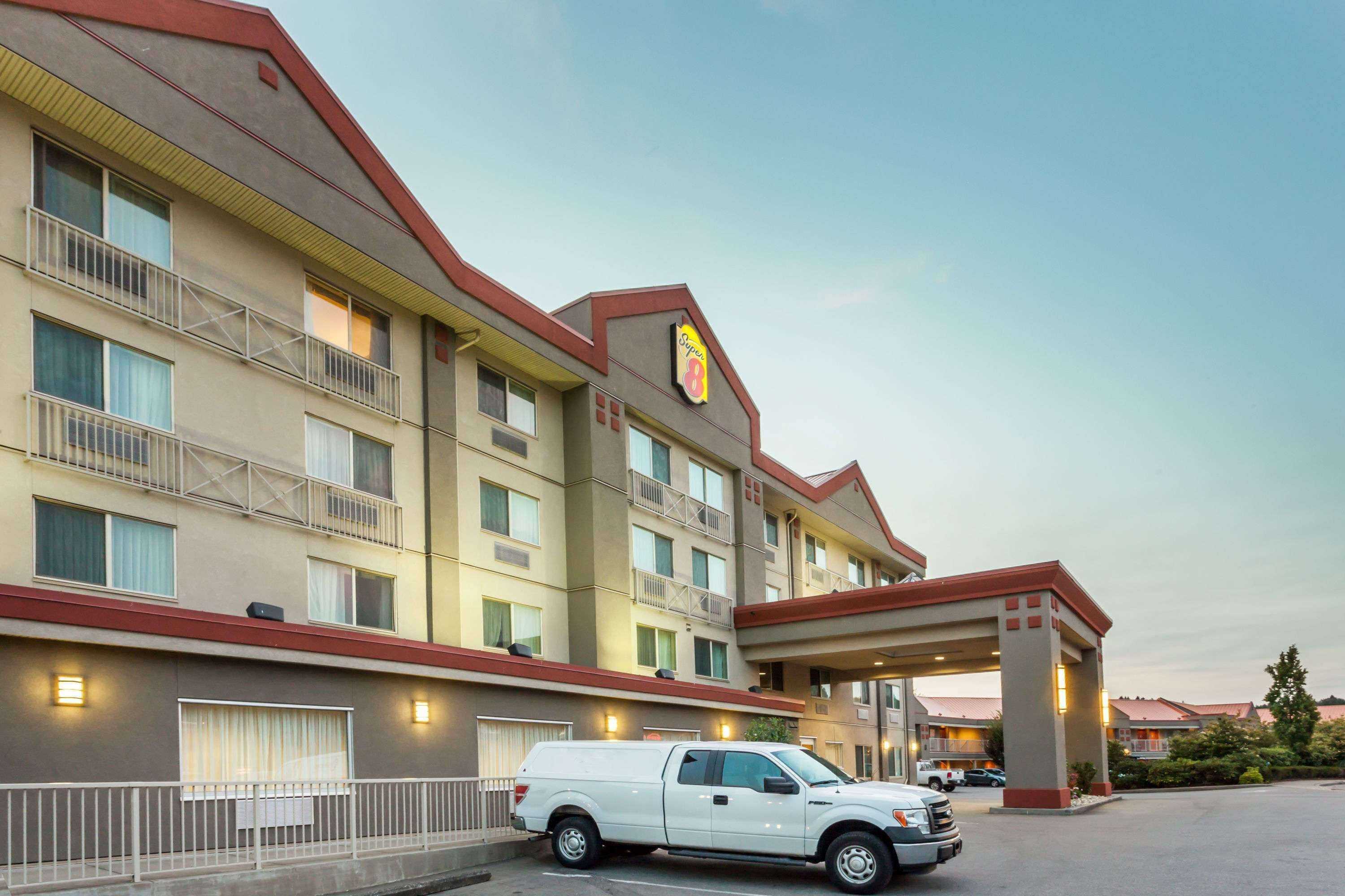 Gift card for Super 8 by Wyndham Abbotsford BC Gift card for Super 8 by Wyndham Abbotsford BC