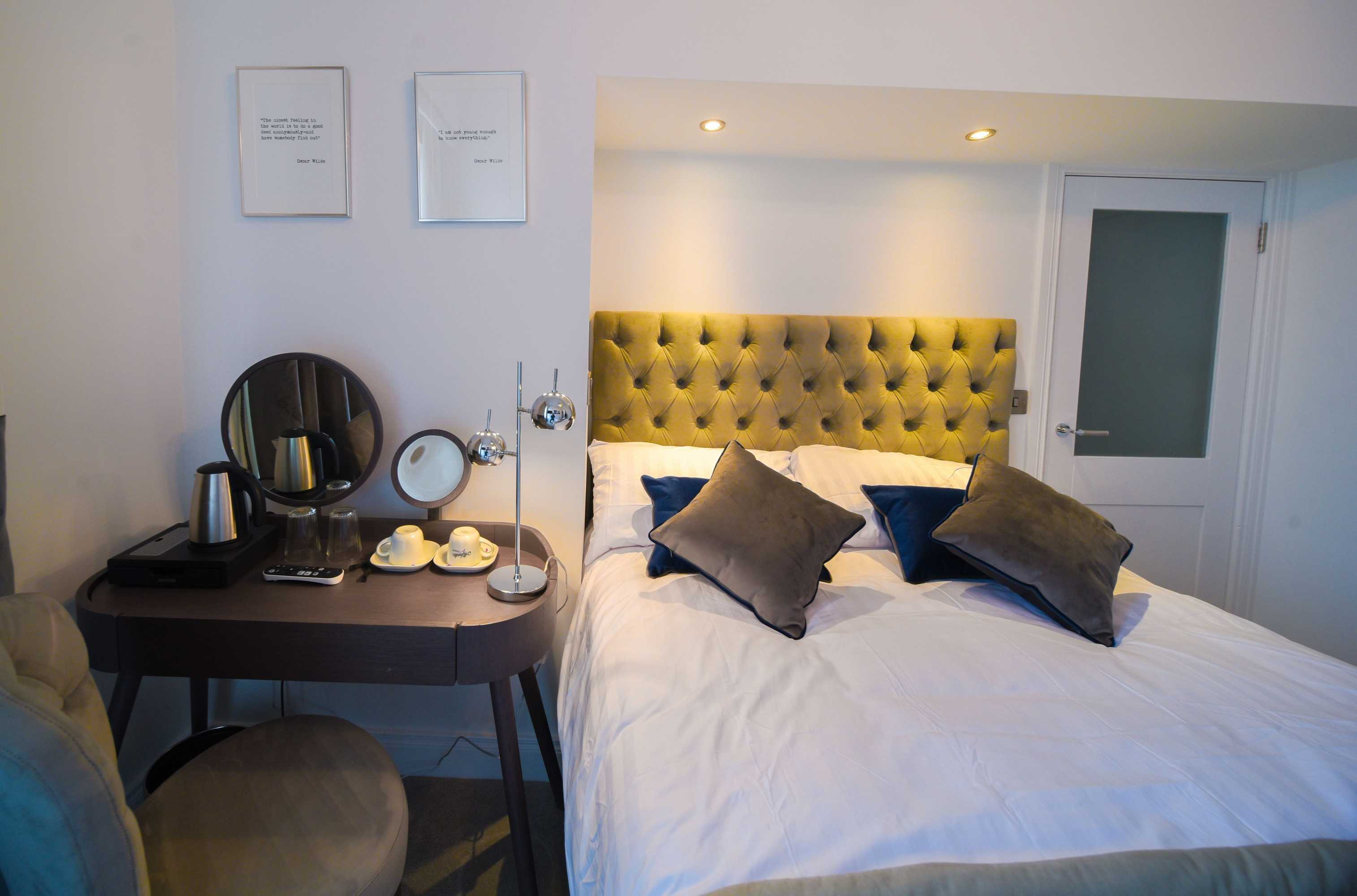 Gift card for The Strand Hotel, The Former Residence of Oscar Wilde