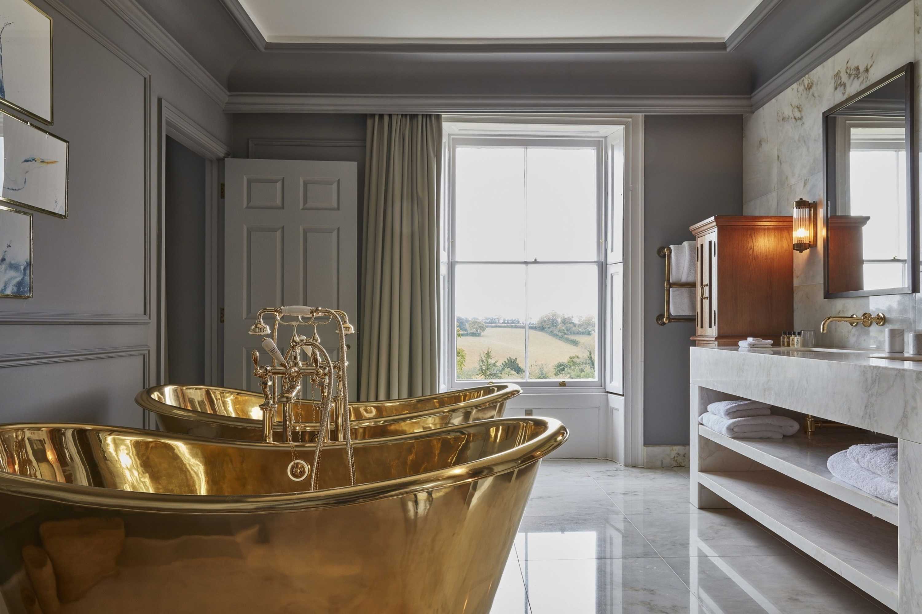Gift card for Lympstone Manor Hotel Restaurant & Vineyard - Relais & Chateaux Gift card for Lympstone Manor Hotel Restaurant & Vineyard - Relais & Chateaux