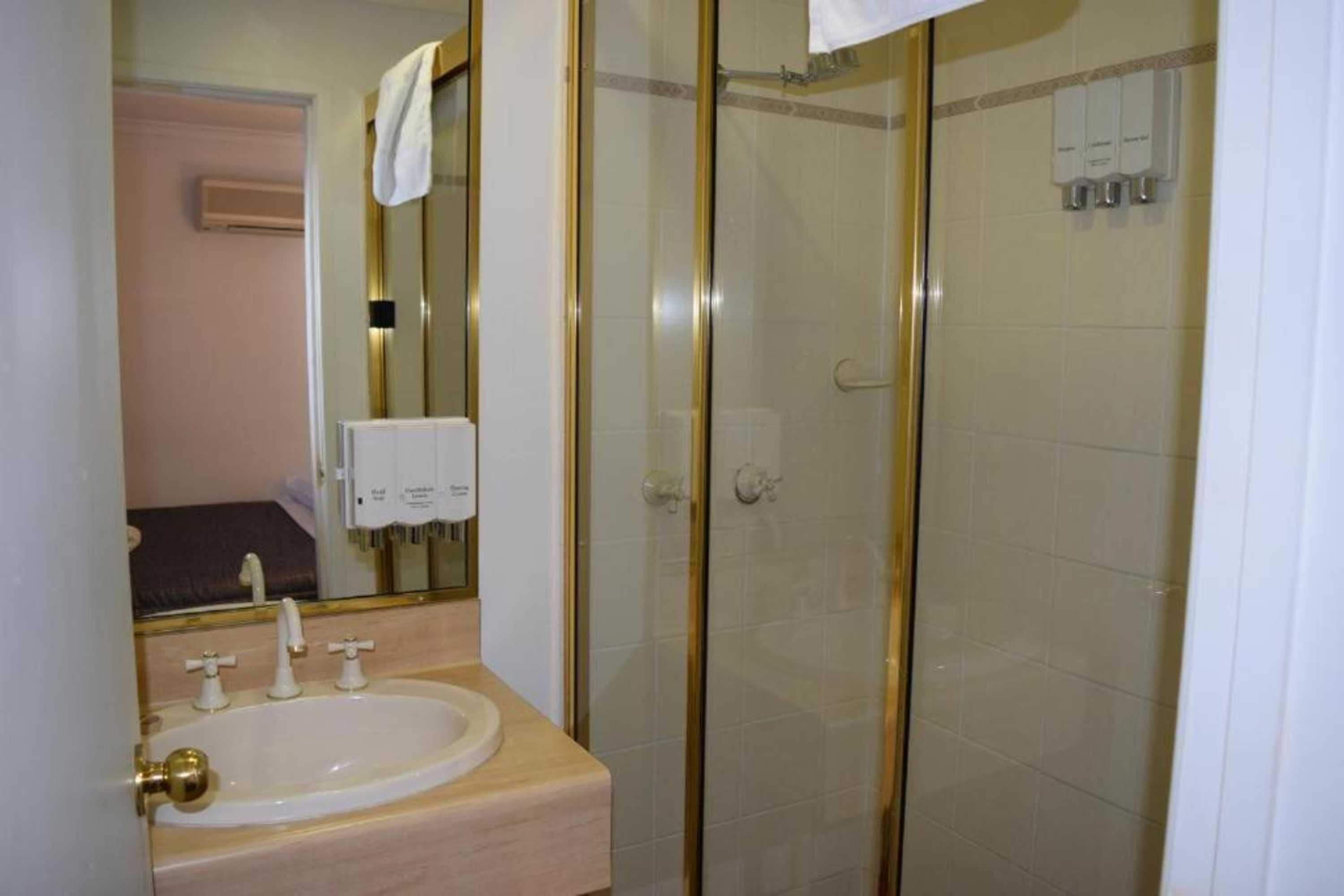 Gift card for Warwick Vines Motel