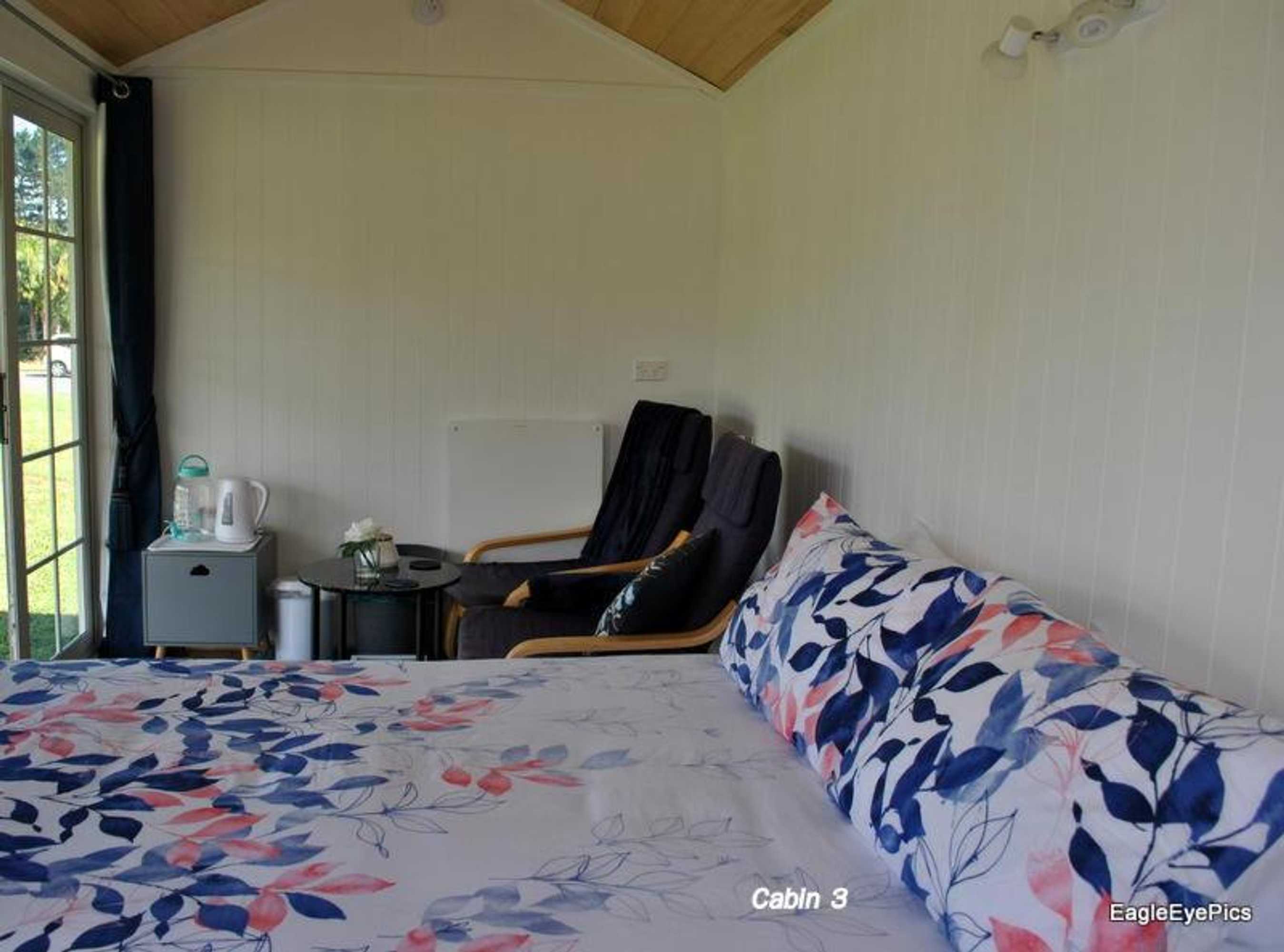 Gift card for Palm Drive 'cozy Cabins'