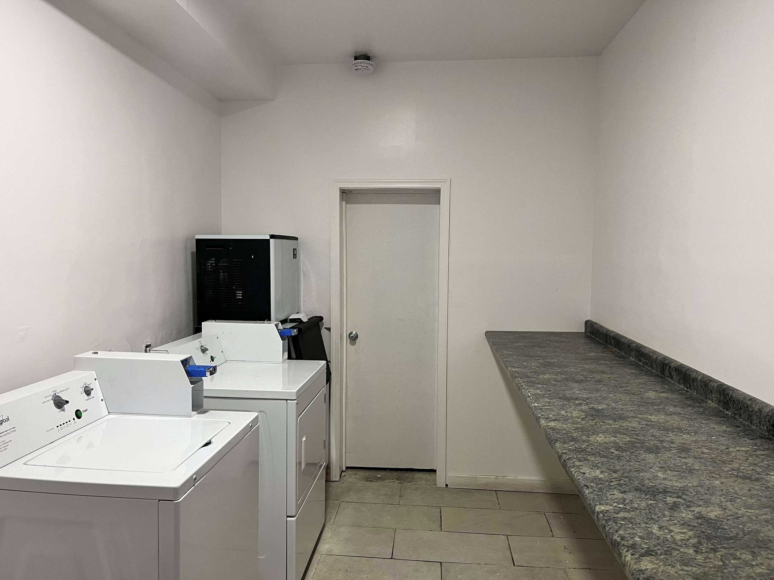 Gift card for Motel 6 Williamstown