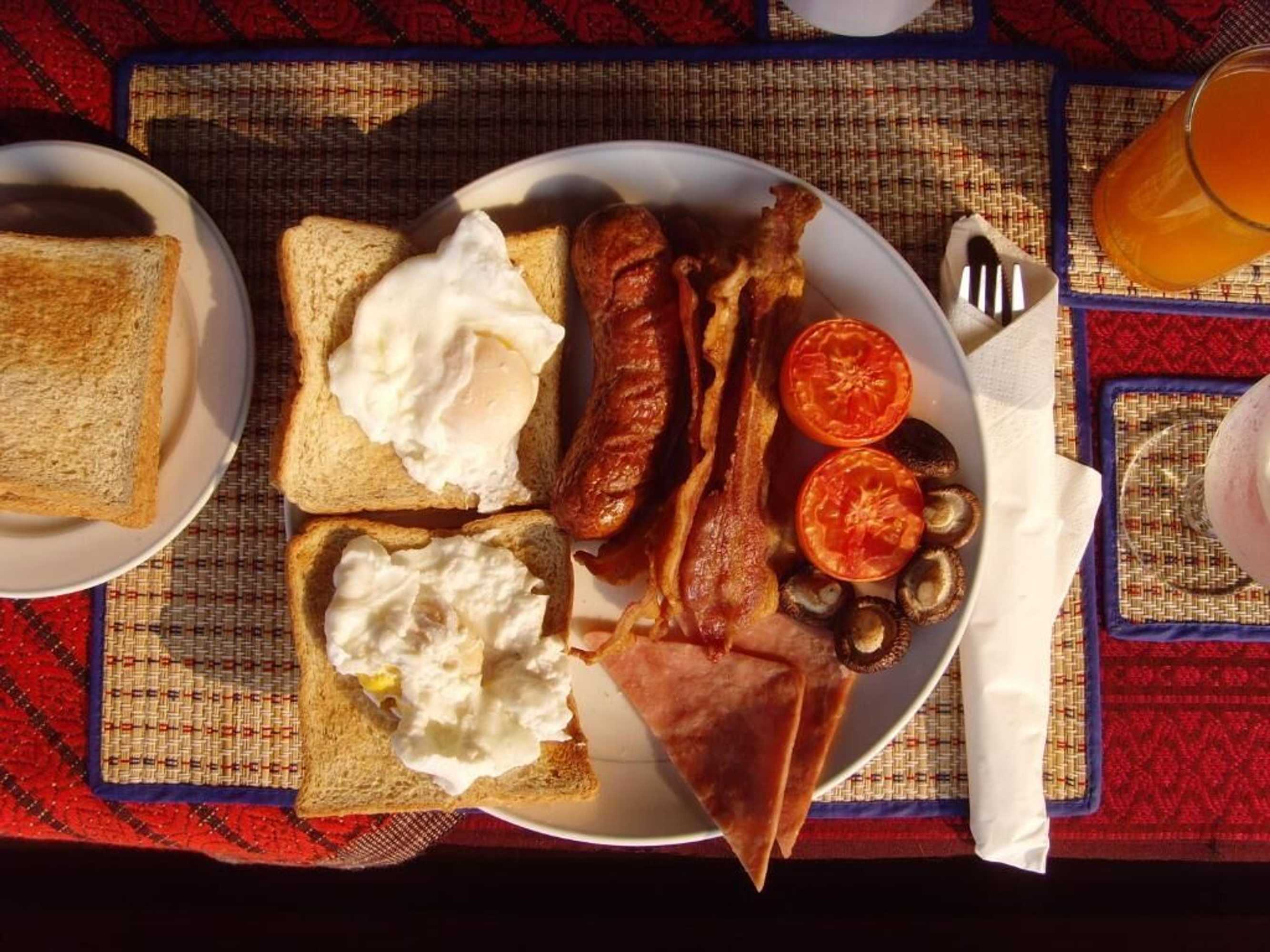 Gift card for Viang Yonok Hotel, Restaurant, Sports Club