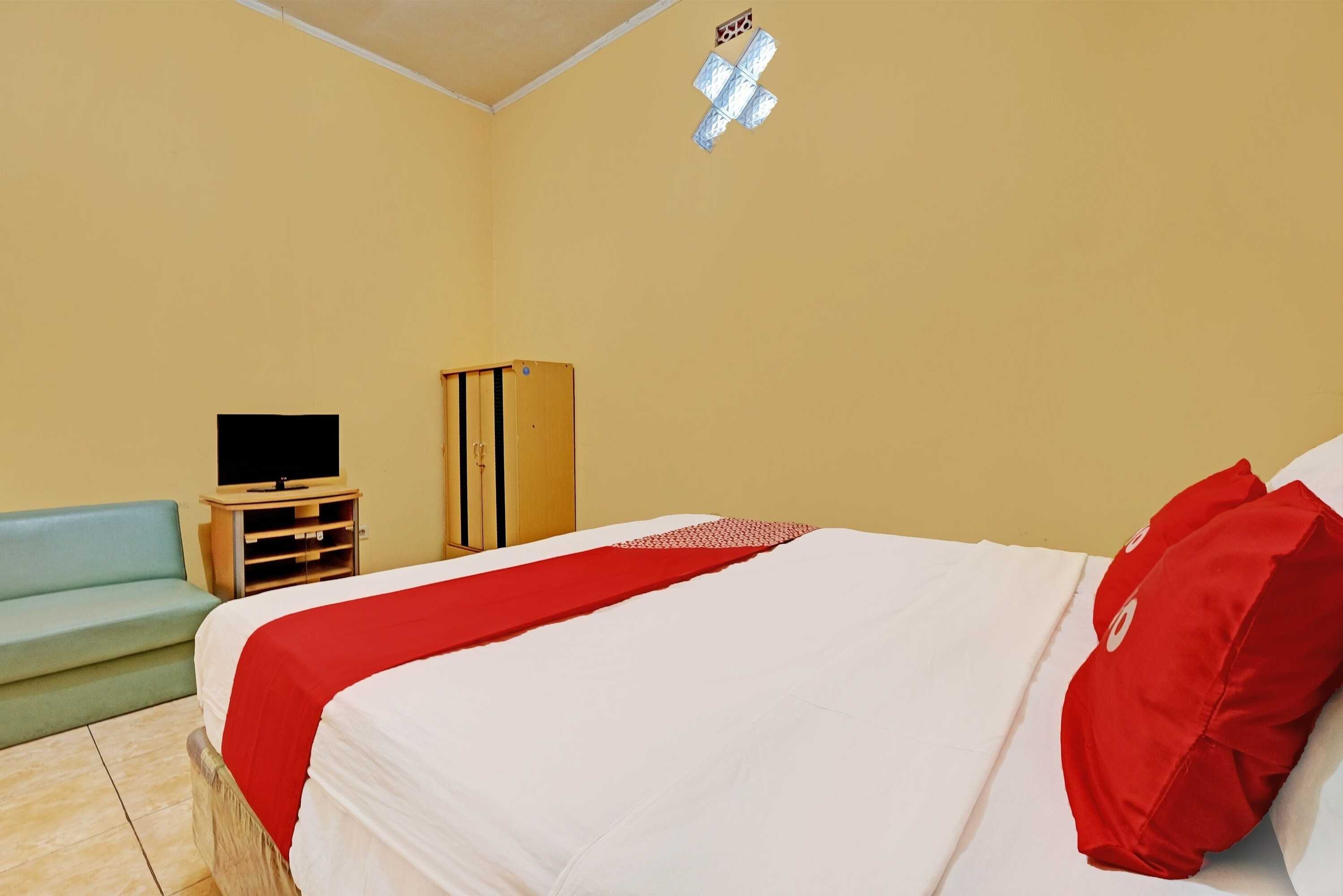 Gift card for Oyo 92406 Hotel Renata 1