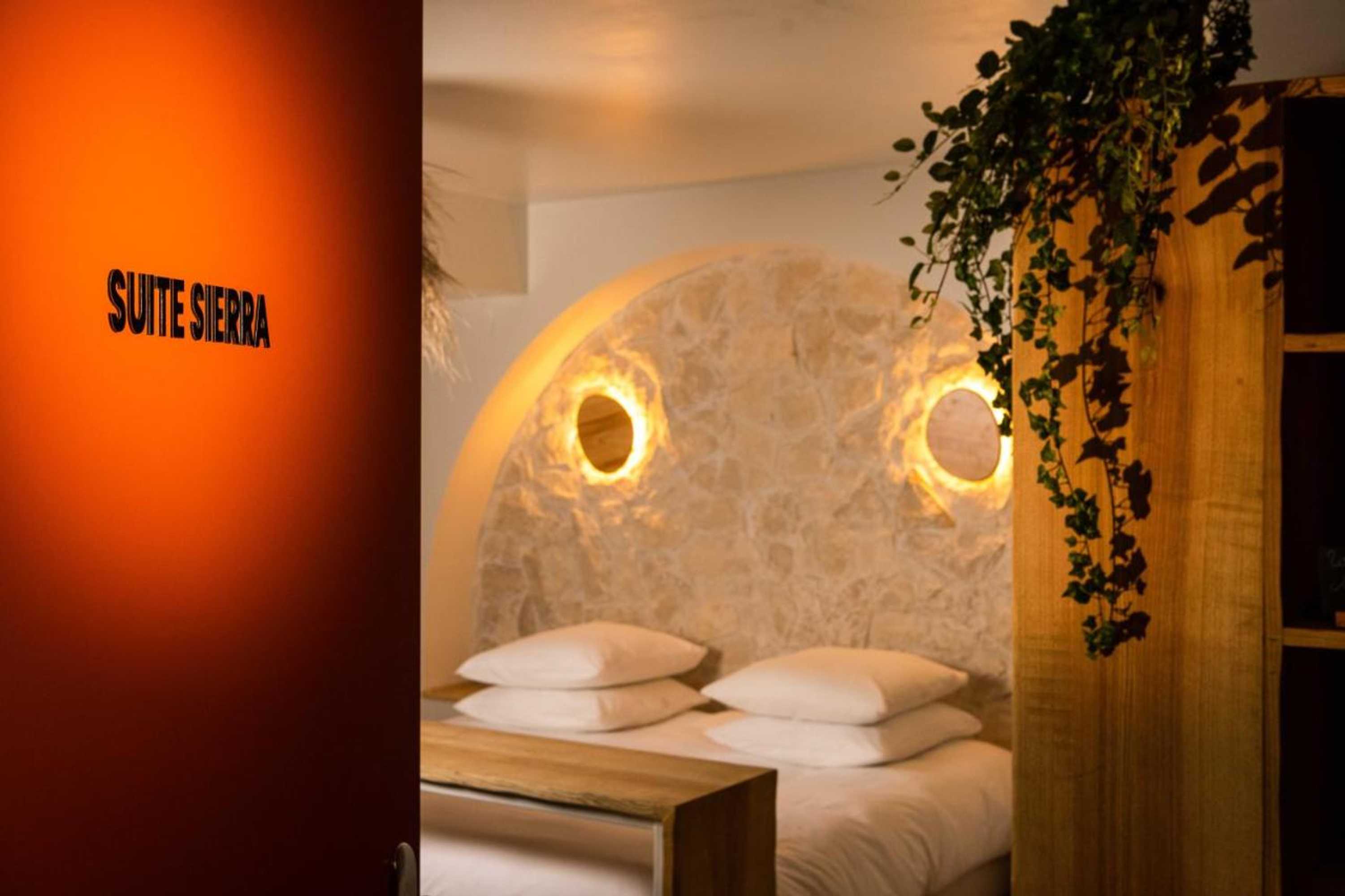 Gift card for Minamina, Chambre Avec Jacuzzi Privatif Gift card for Minamina, Chambre Avec Jacuzzi Privatif