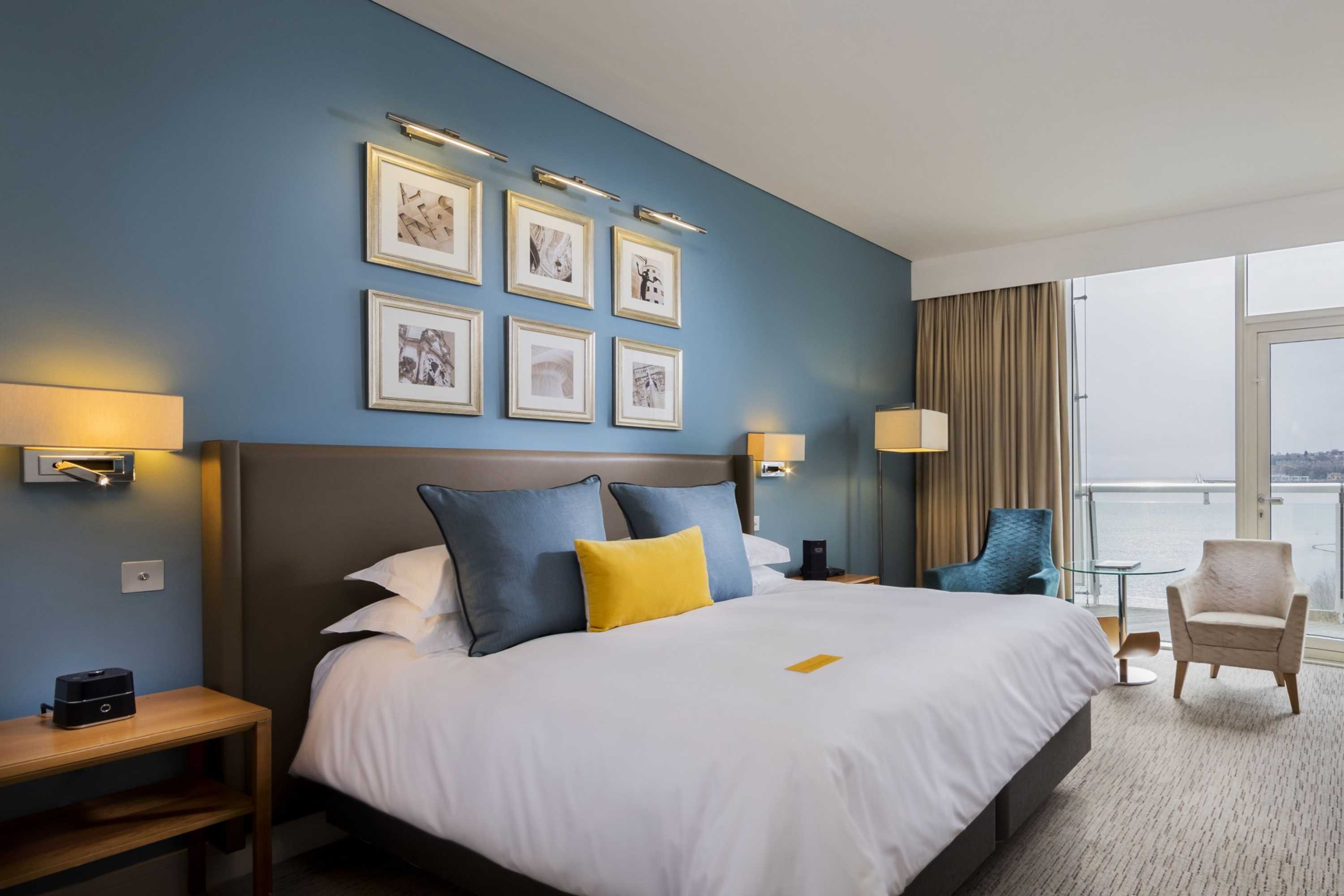 Gift card for Voco St David's Cardiff by Ihg Gift card for Voco St David's Cardiff by Ihg
