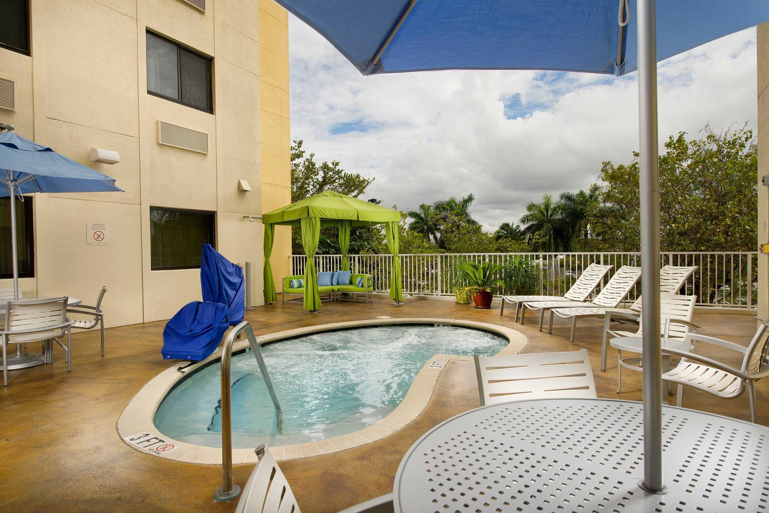 Gift card for Fairfield Inn & Suites by Marriott Miami Airport South