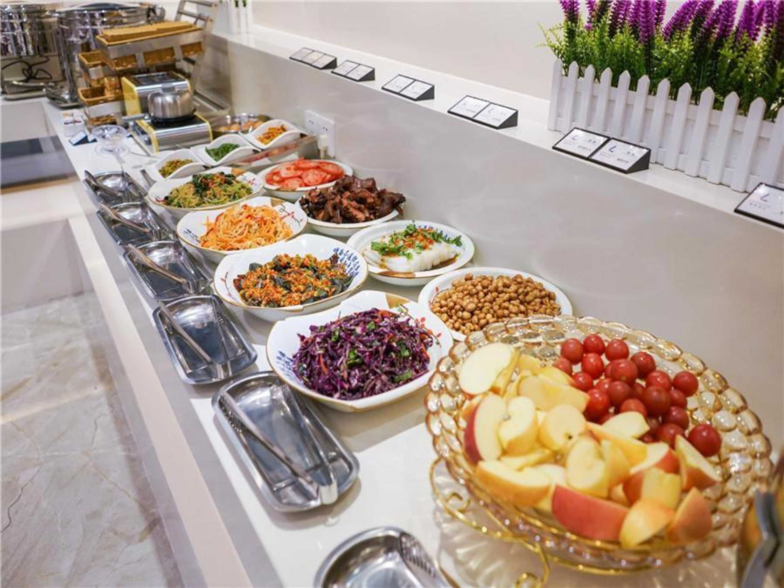 Gift card for Lavande Hotel Urumqi Beijing South Road Railway Bureau Subway Station Gift card for Lavande Hotel Urumqi Beijing South Road Railway Bureau Subway Station