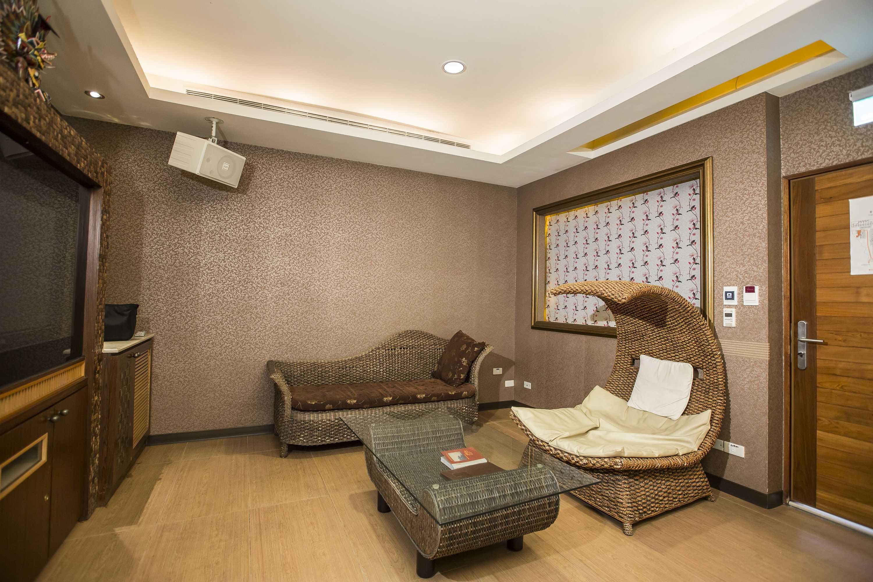 Gift card for Moonarea Business Leisure Motel Gift card for Moonarea Business Leisure Motel