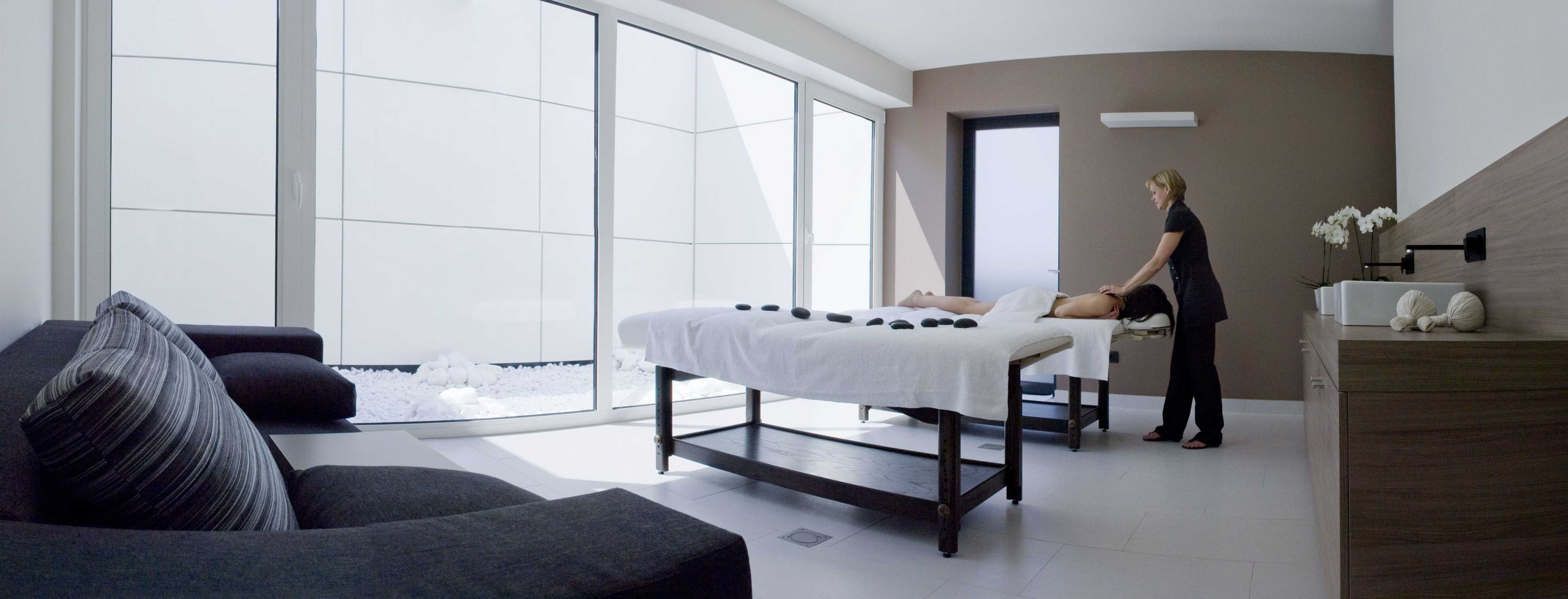 Gift card for Carbon Hotel - Different Hotels Gift card for Carbon Hotel - Different Hotels