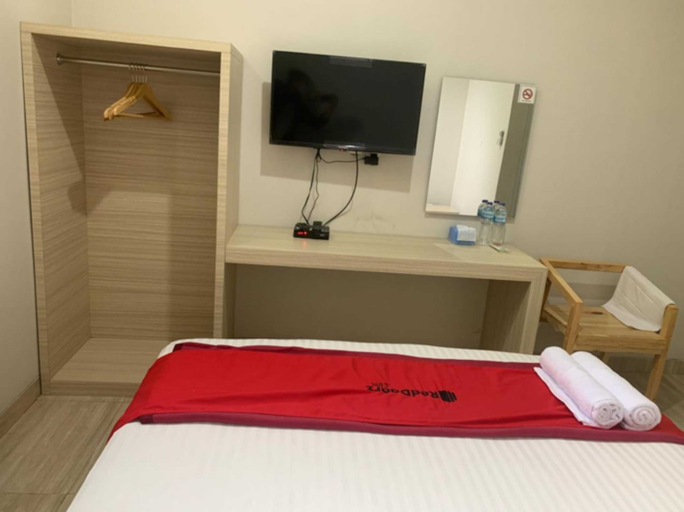 Gift card for Reddoorz Near Alun Alun Purbalingga Gift card for Reddoorz Near Alun Alun Purbalingga