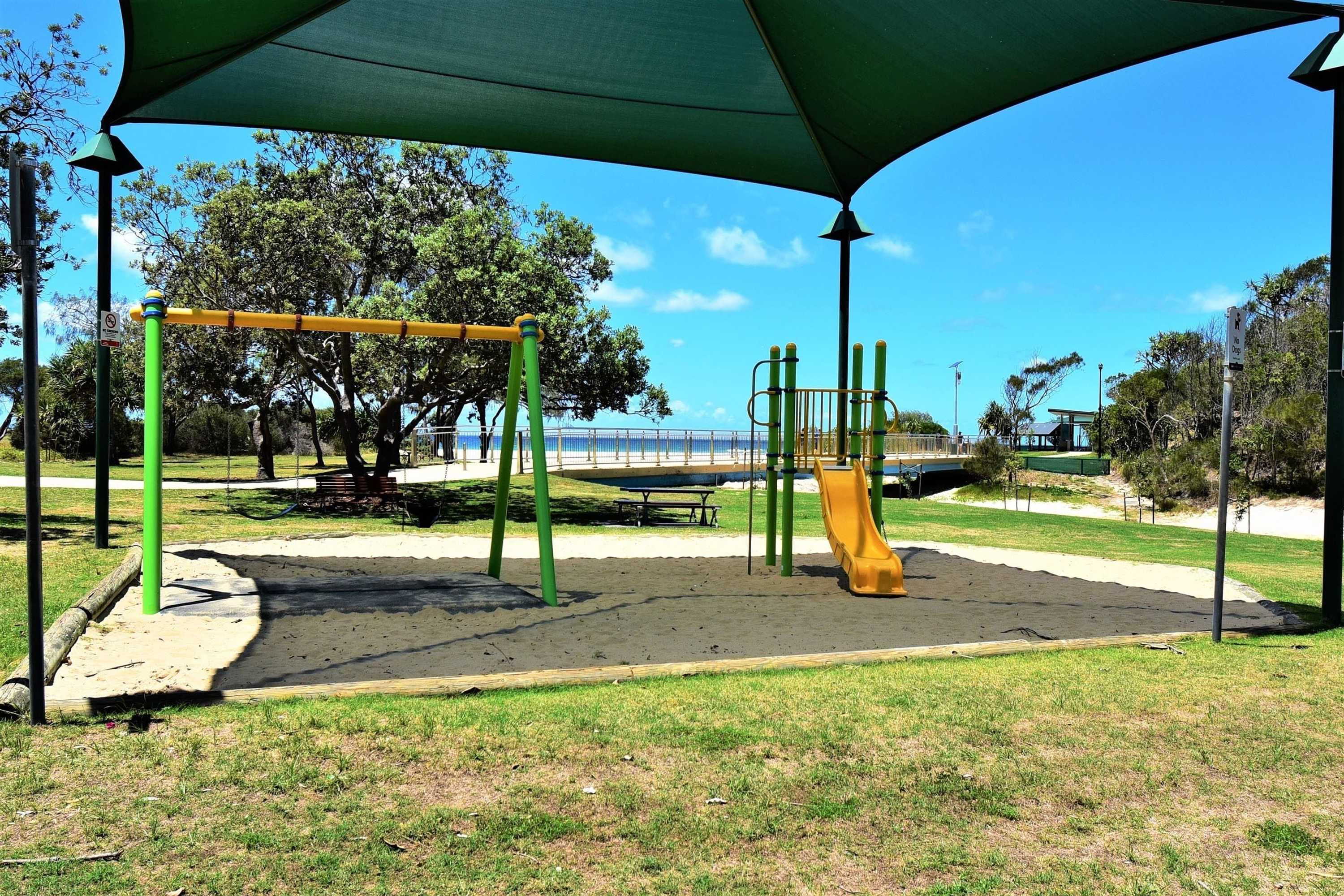 Gift card for Sand Castles on Currumbin Beach Gift card for Sand Castles on Currumbin Beach