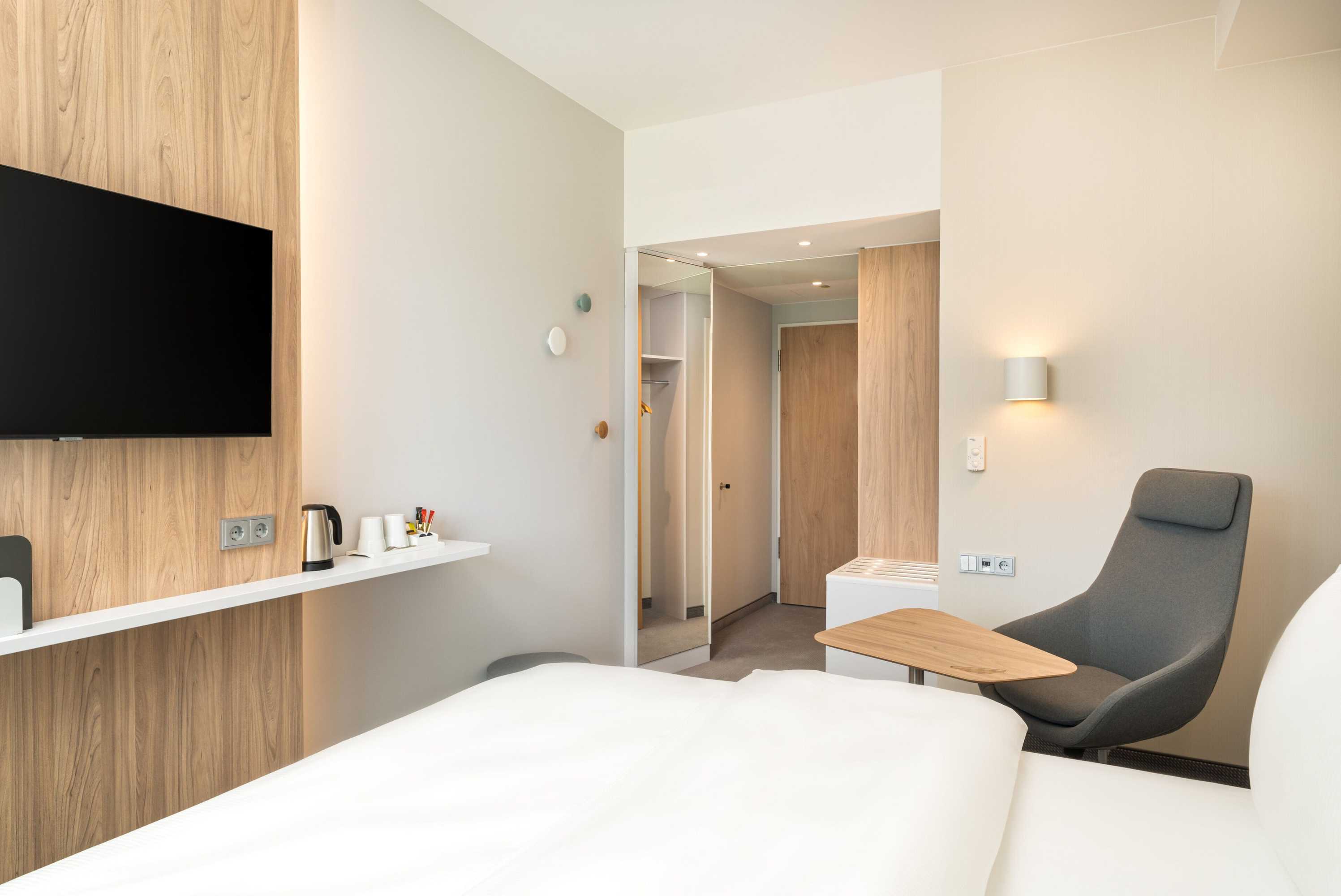 Gift card for Holiday Inn Express Rosenheim by Ihg Gift card for Holiday Inn Express Rosenheim by Ihg