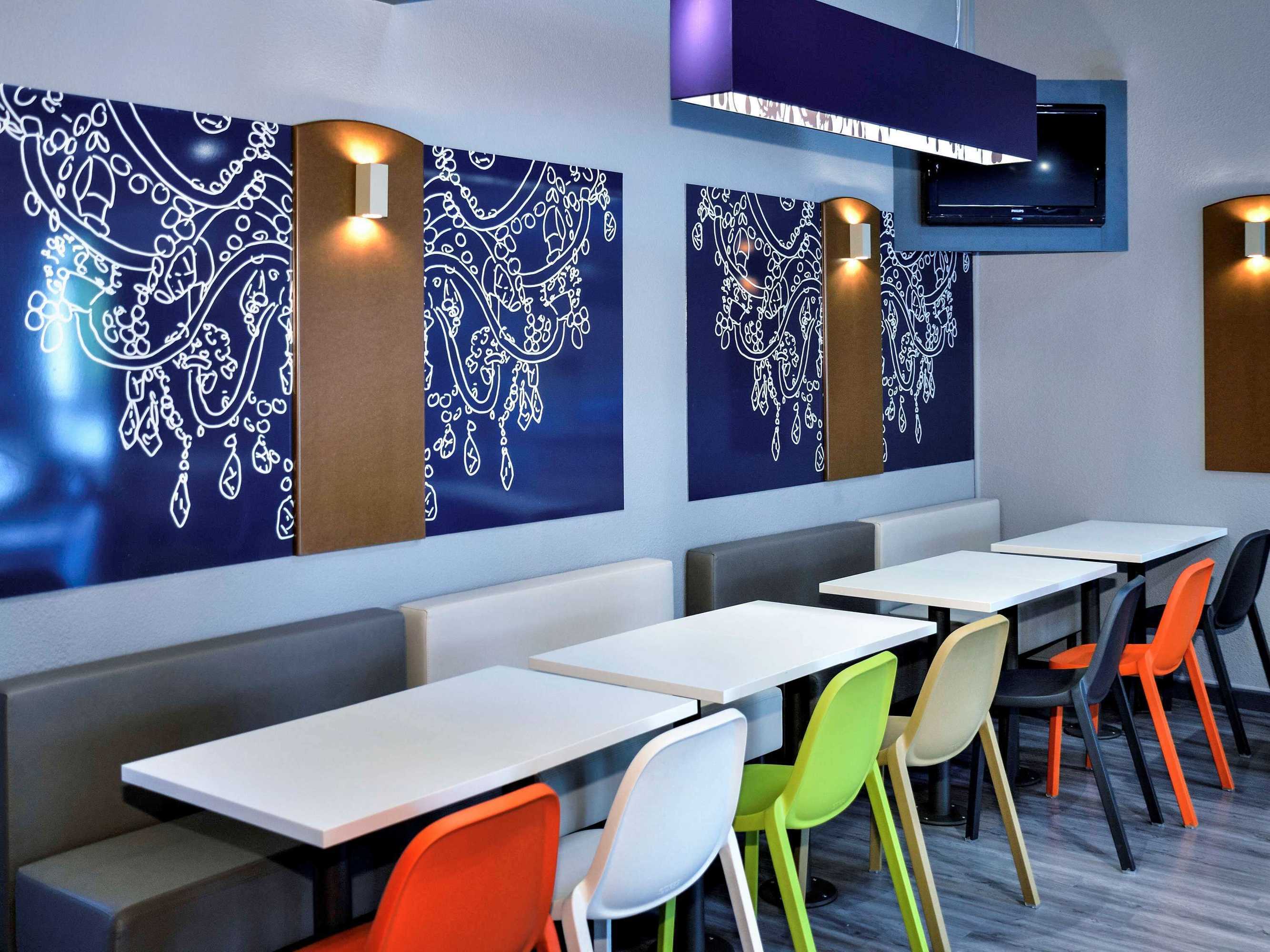 Gift card for Ibis Budget Aubagne Les Paluds Agora Gift card for Ibis Budget Aubagne Les Paluds Agora