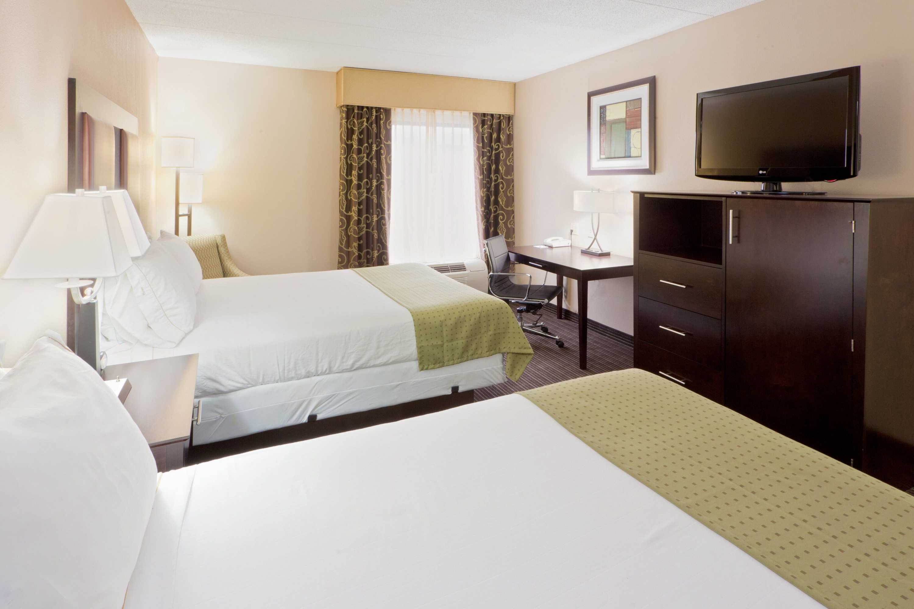 Gift card for Holiday Inn Express Suites Charleston by Ihg Gift card for Holiday Inn Express Suites Charleston by Ihg