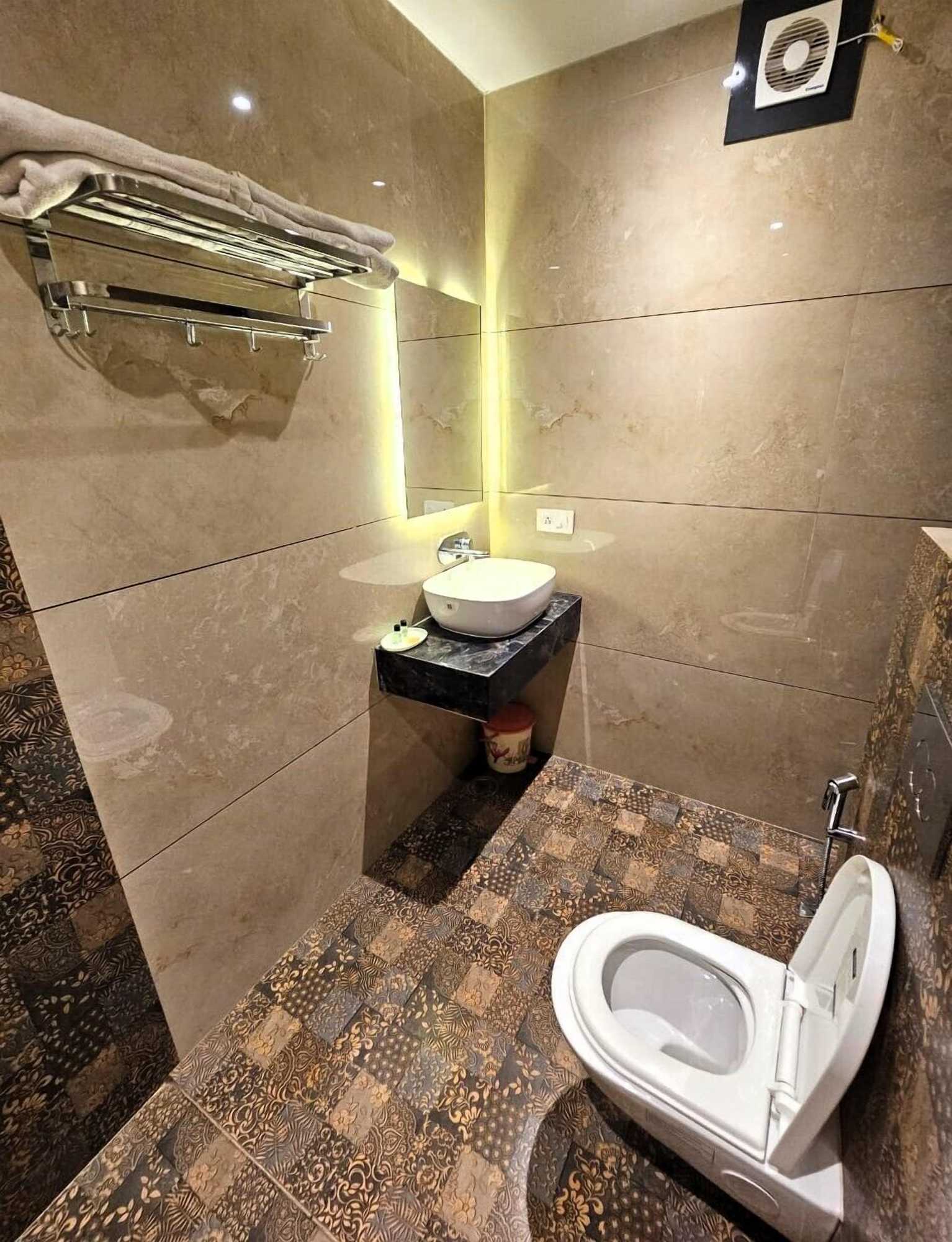 Gift card for Hotel Gyan