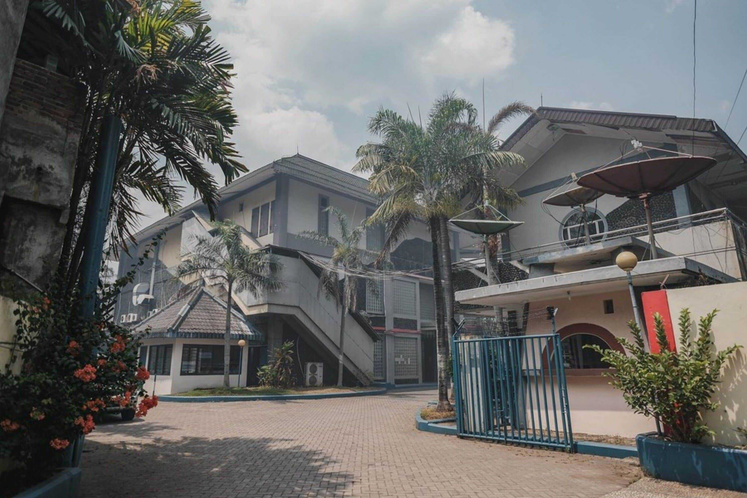Gift card for Reddoorz Plus Near Pelabuhan Merak Gift card for Reddoorz Plus Near Pelabuhan Merak