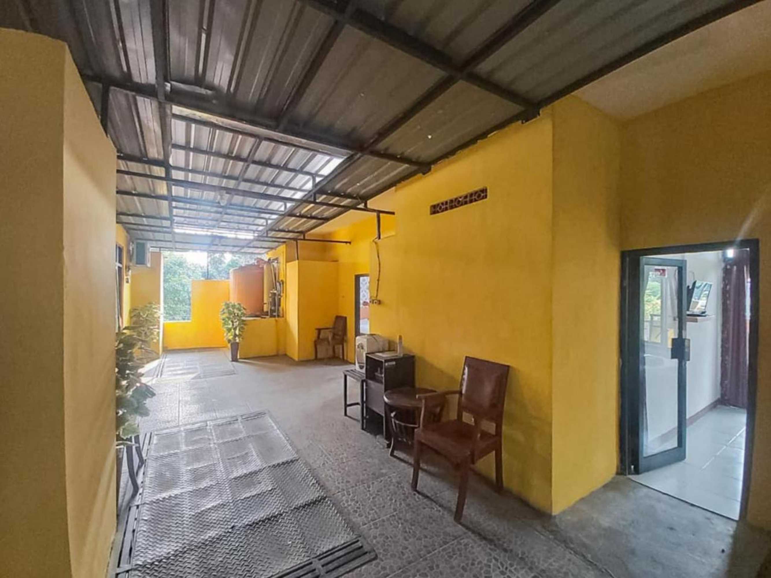 Gift card for De Luck Homestay Near Alun Alun Sidoarjo Mitra Reddoorz Gift card for De Luck Homestay Near Alun Alun Sidoarjo Mitra Reddoorz