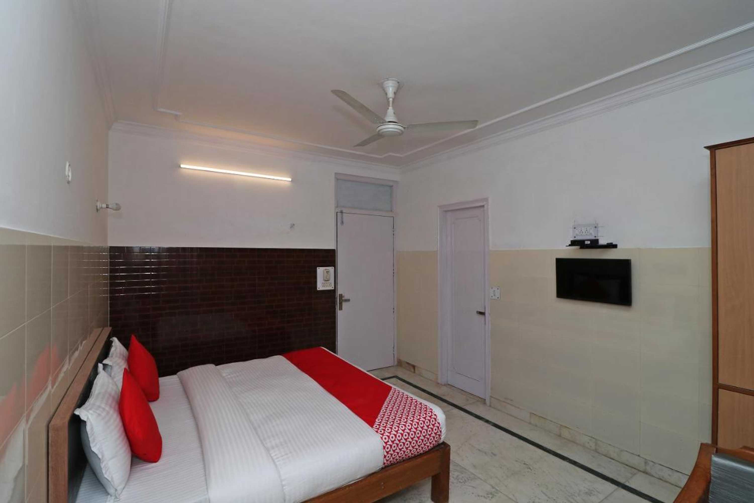 Gift card for Oyo 12939 Hotel Mehtab Regency Gift card for Oyo 12939 Hotel Mehtab Regency