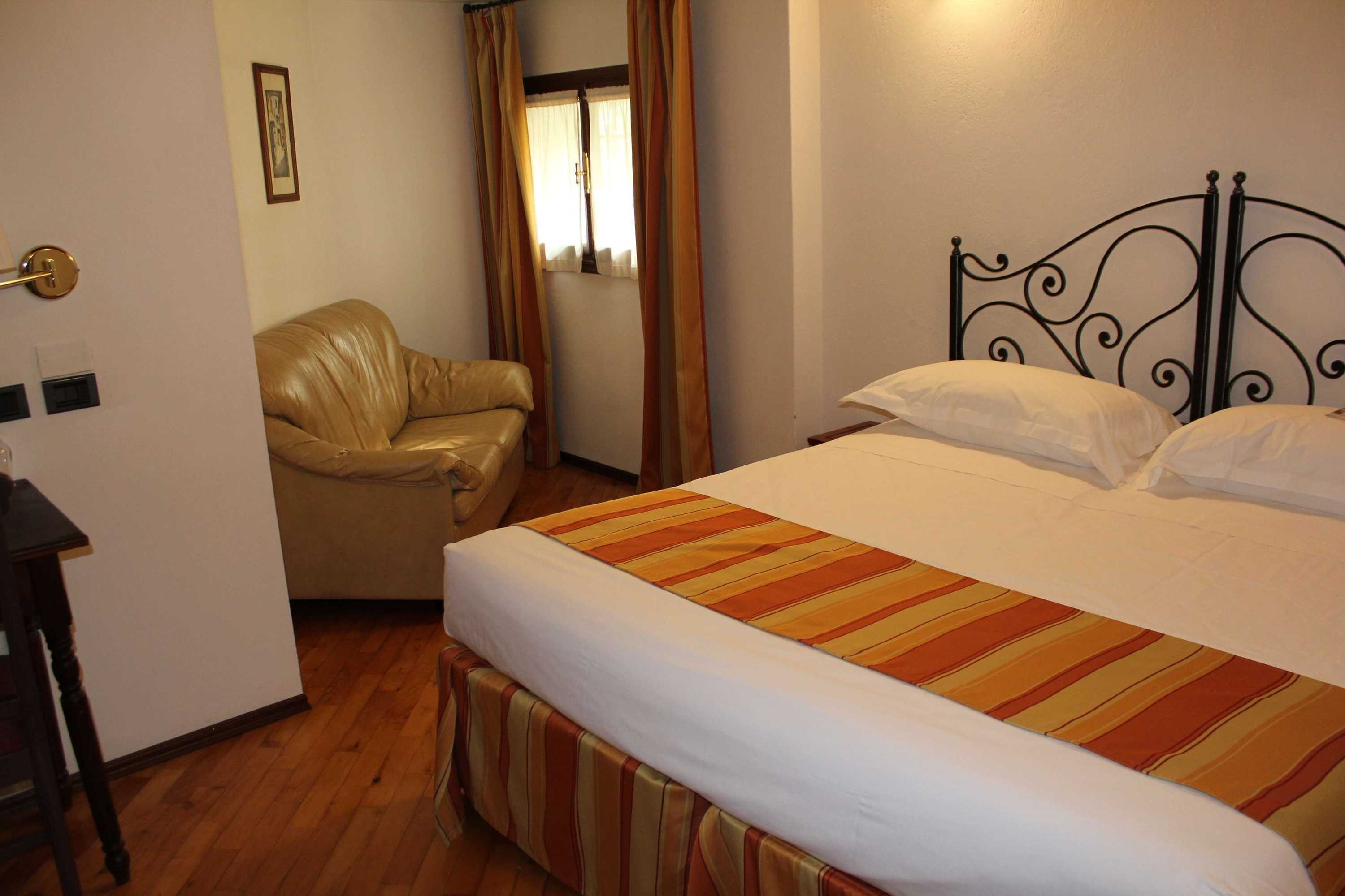 Gift card for Best Western Plus Hotel Villa Tacchi Gift card for Best Western Plus Hotel Villa Tacchi