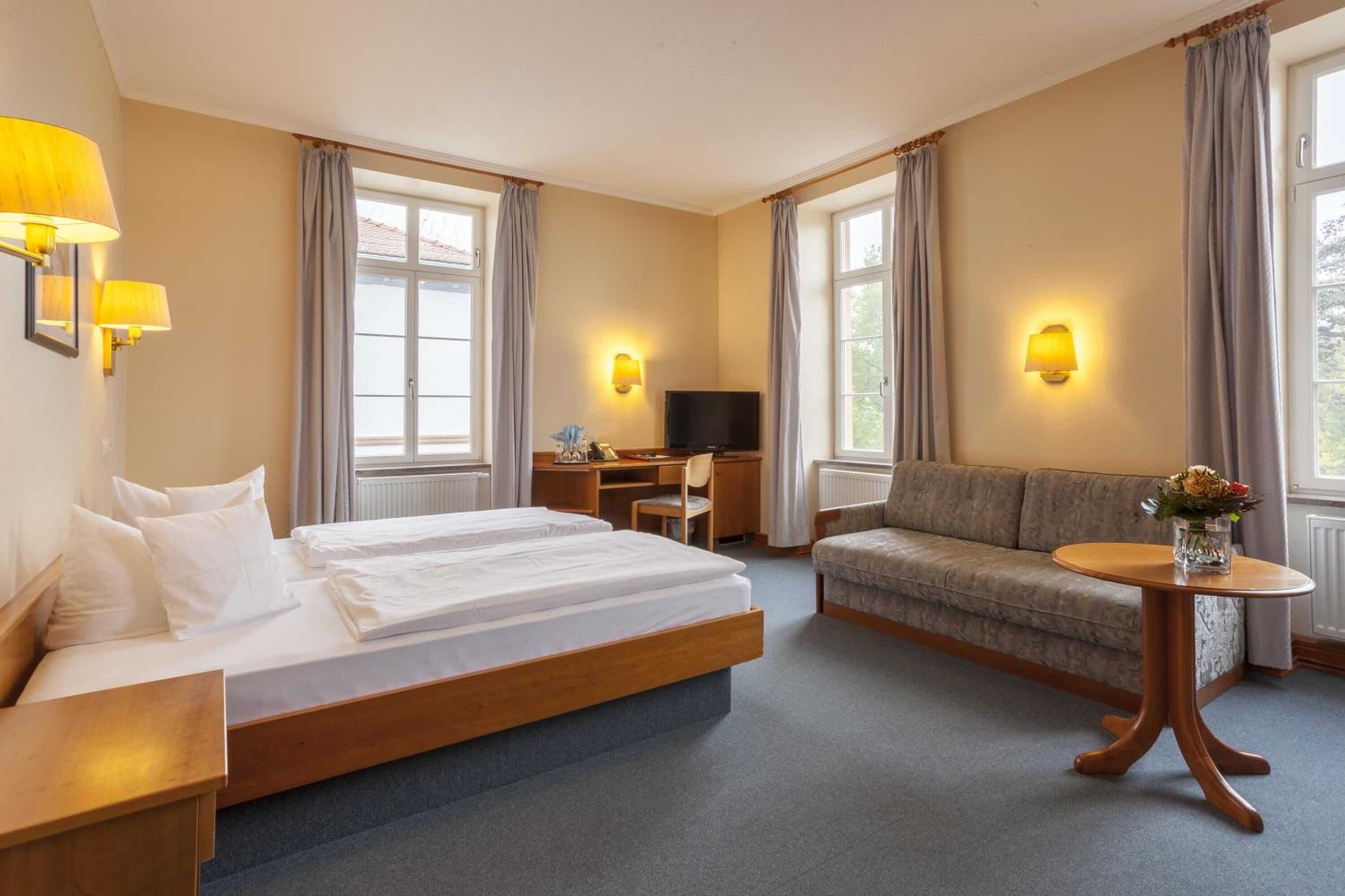 Gift card for Kurhaushotel Bad Salzhausen Gift card for Kurhaushotel Bad Salzhausen