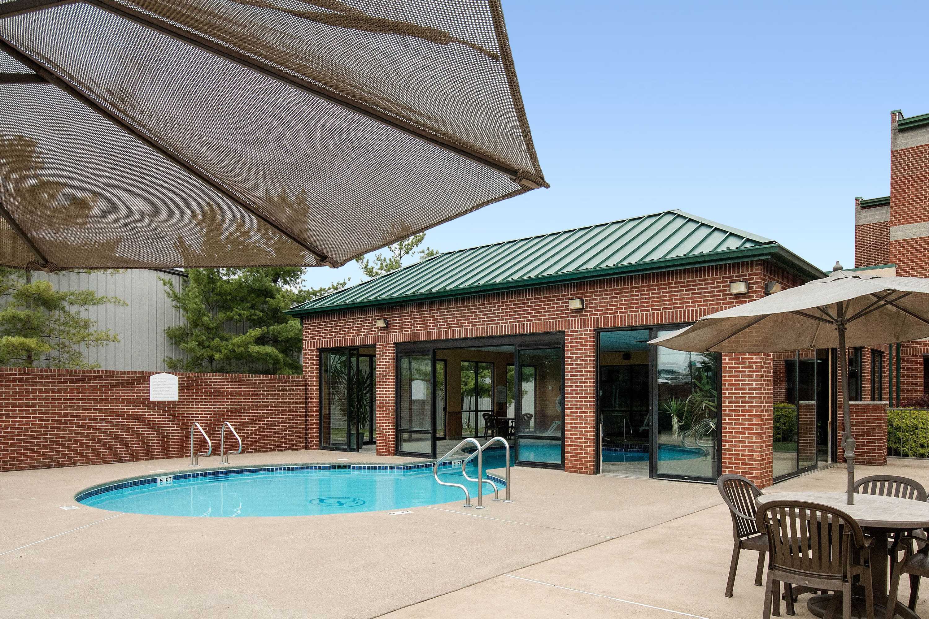 Gift card for Comfort Suites Parkersburg South