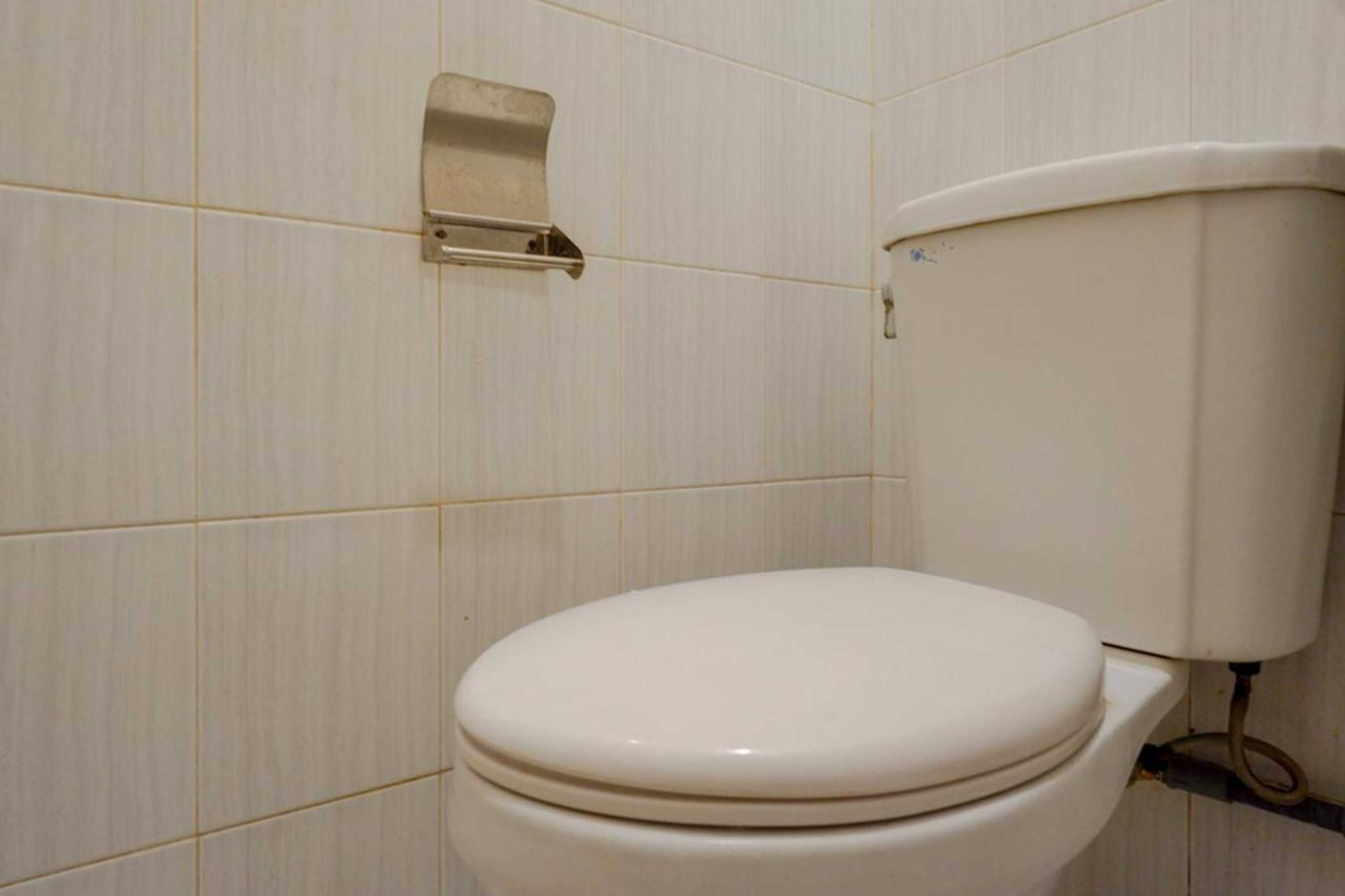 Gift card for Reddoorz Near Stasiun Tawang Semarang