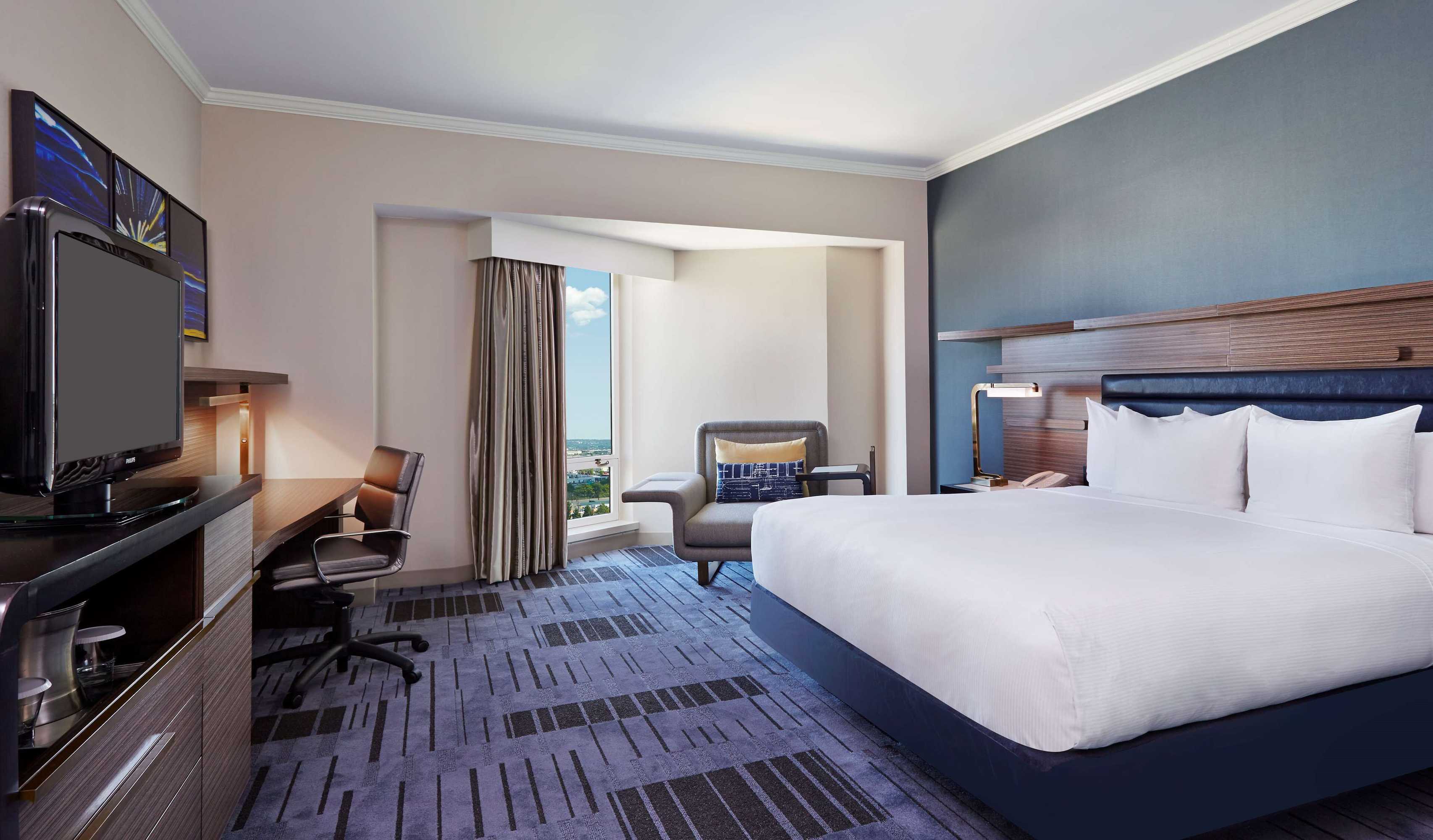 Gift card for Hilton Newark Airport Gift card for Hilton Newark Airport
