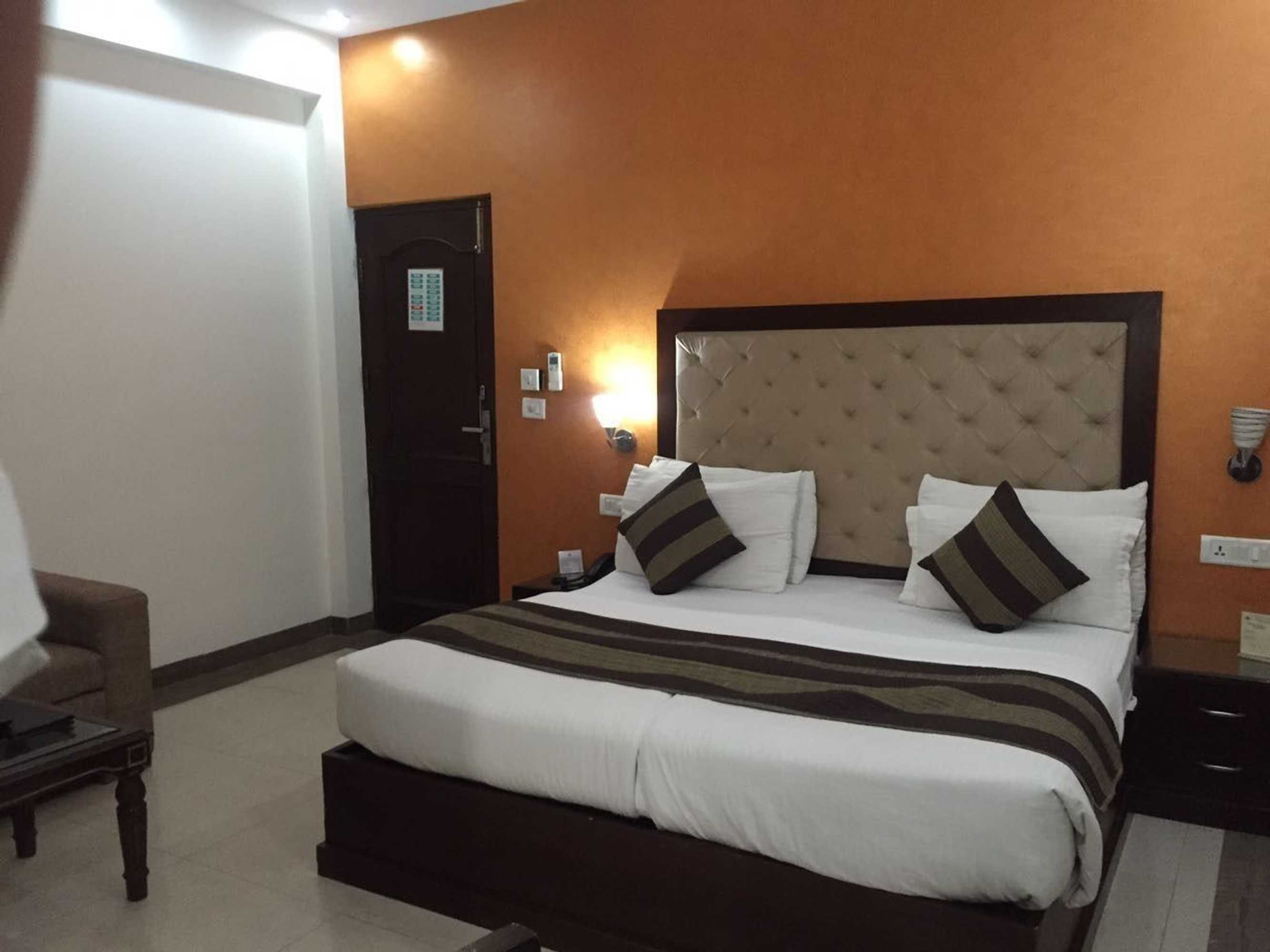 Gift card for Mahalakshmi Palace Hotel Gift card for Mahalakshmi Palace Hotel
